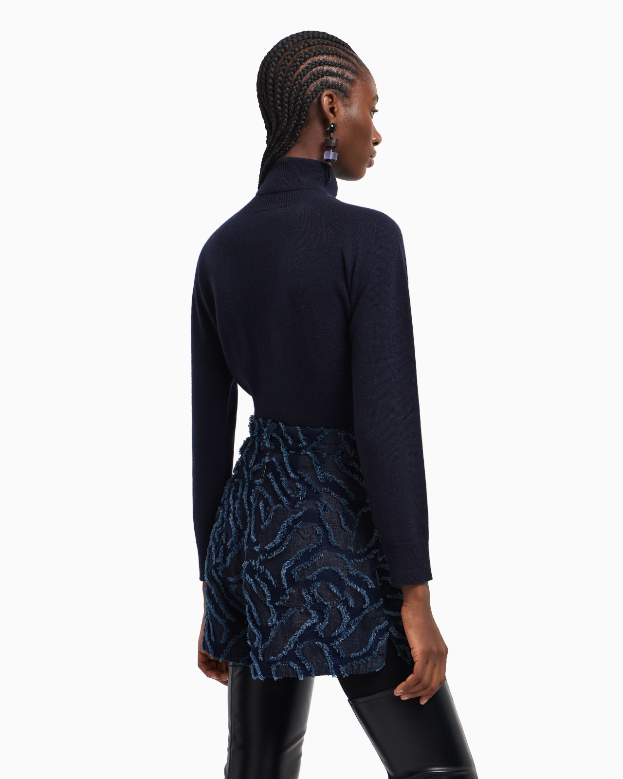 FRINGED EMBOSSED JACQUARD DENIM SHORTS - 3