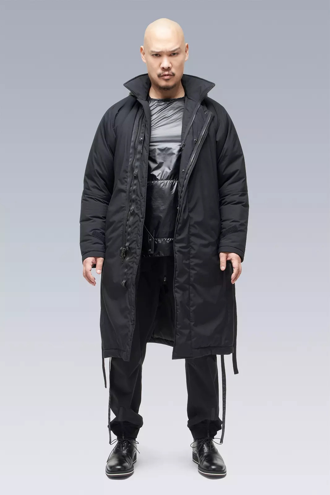 J99-WS 2L Gore-Tex Infinium™ Windstopper® Climashield® Coat Black - 1