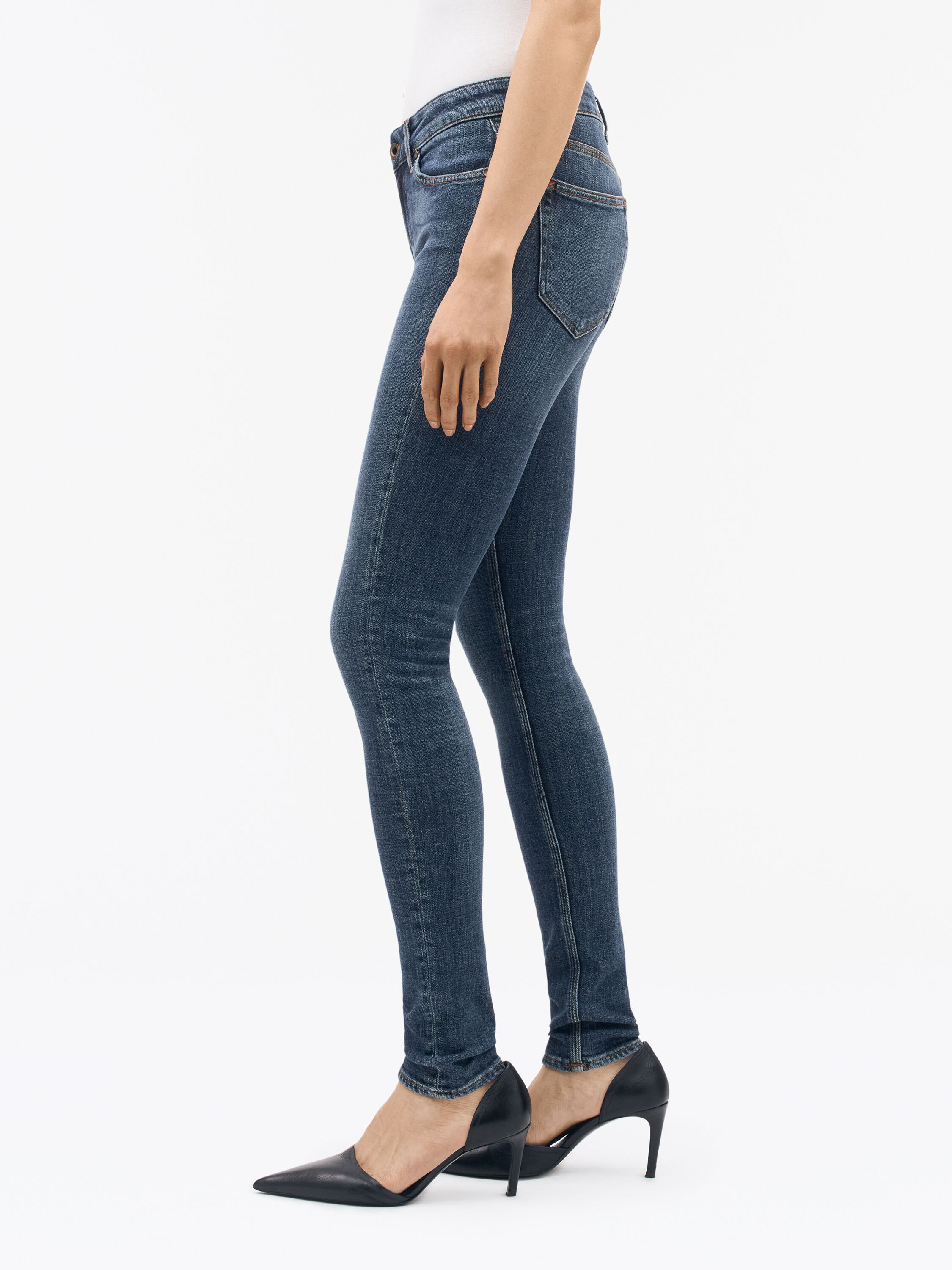 Slight Super-slim Jeans - 3