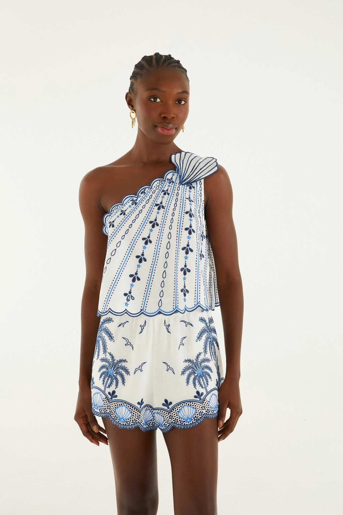 One Shoulder 3D Blouse With Embroidery - 1