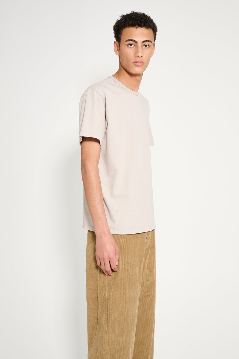 LADY WHITE CO. LADY WHITE CO. OUR T-SHIRT CONCRETE outlook