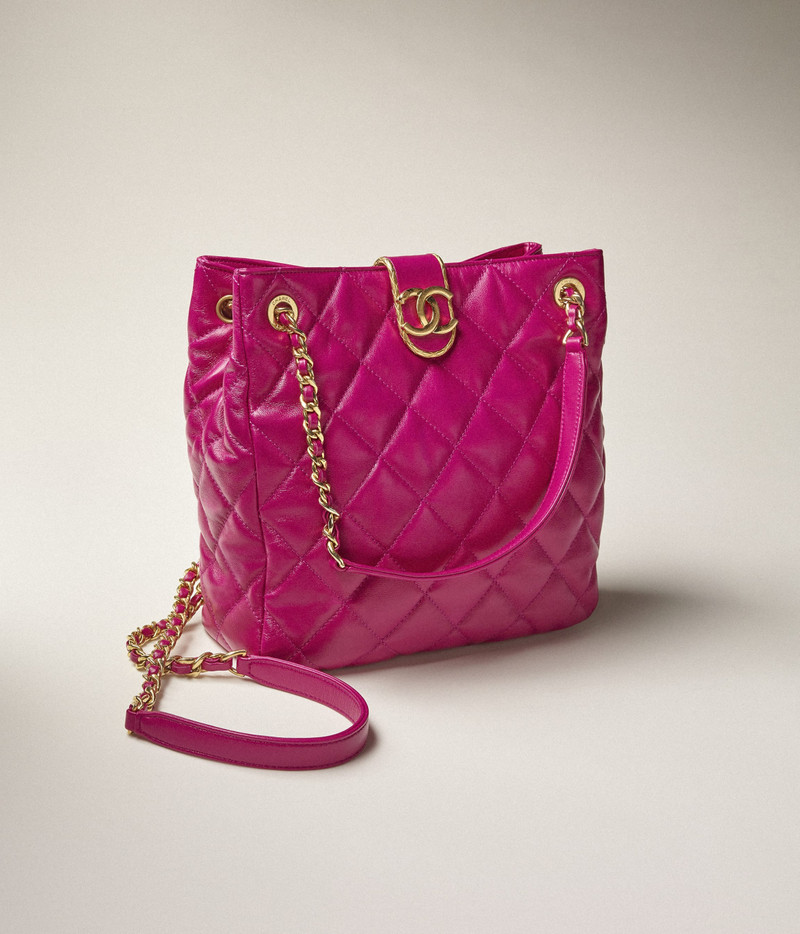CHANEL Small Shopping Bag outlook