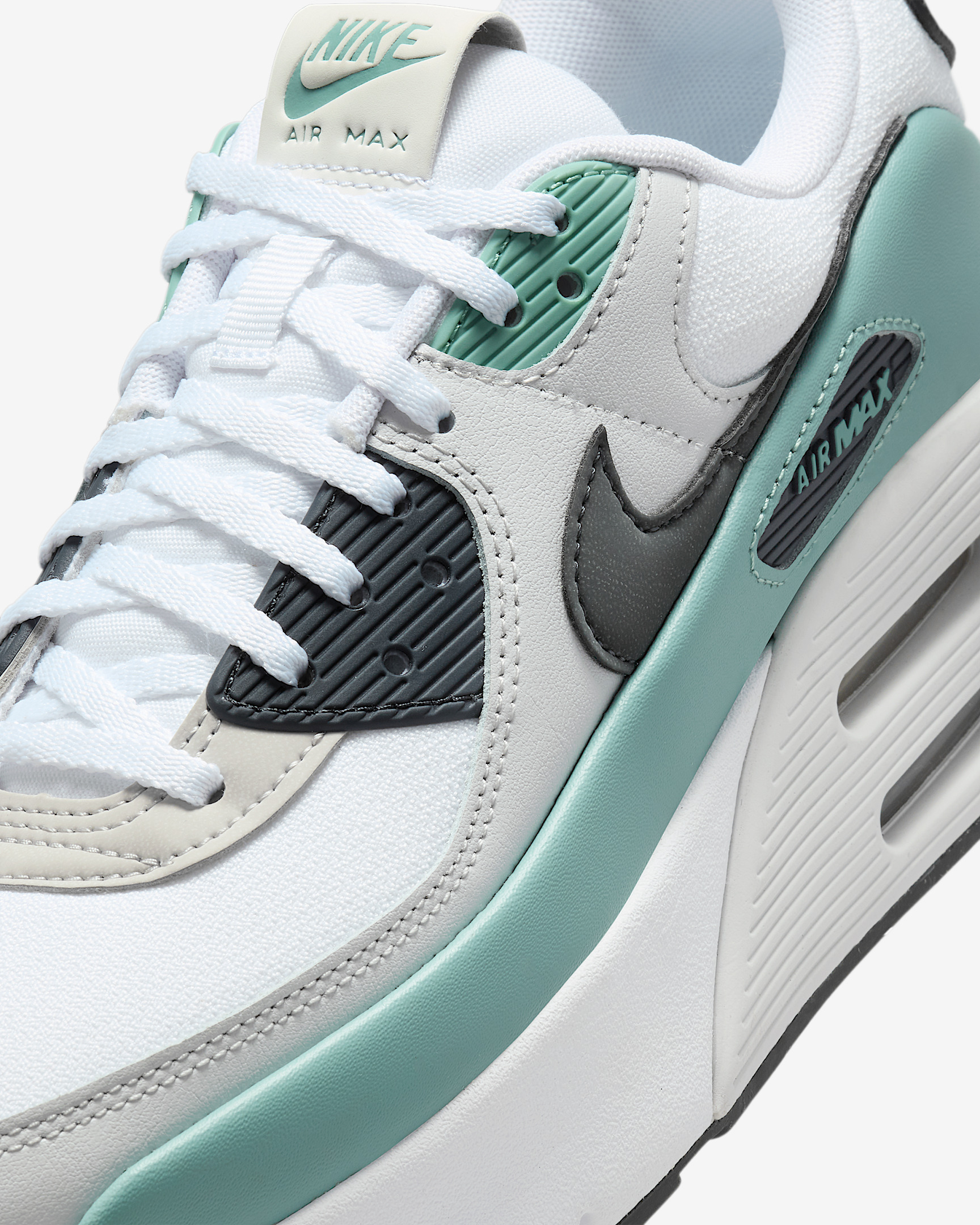 Nike Air Max 90 LV8 Women's Shoes - 7