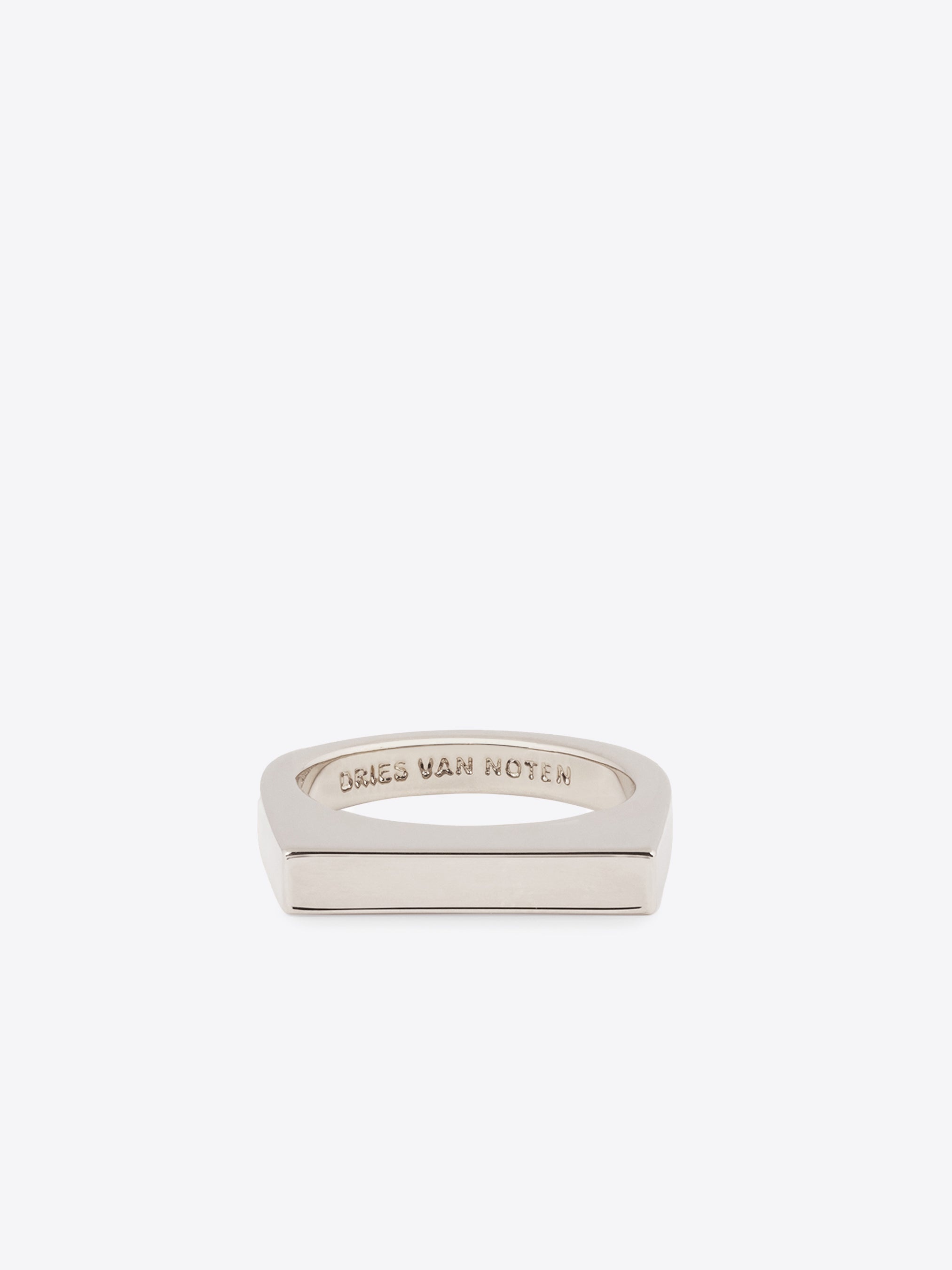 THIN SIGNET RING - 3