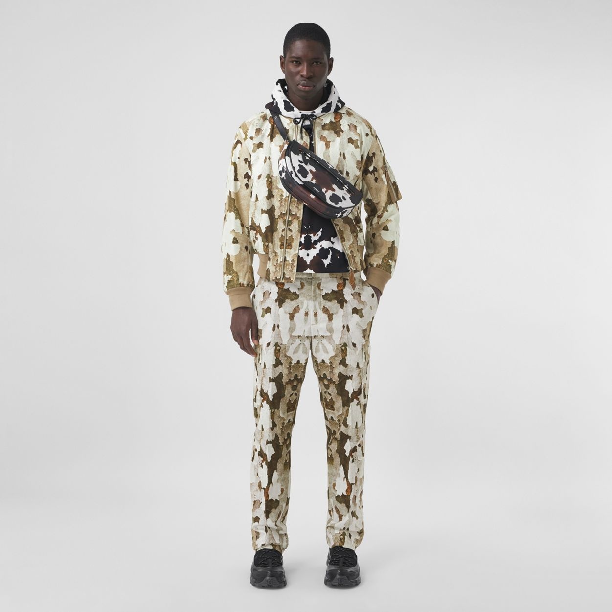 Badge Appliqué Camouflage Cotton Bomber Jacket - 2