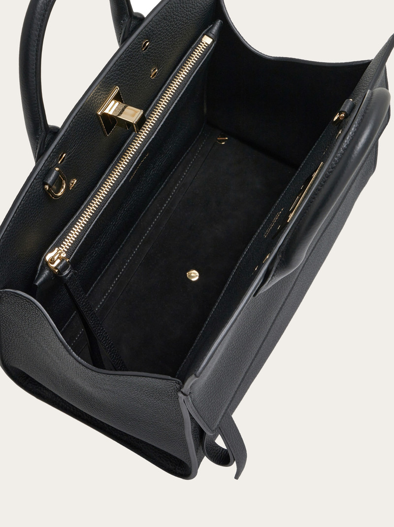Ferragamo Studio Soft bag (S) 6