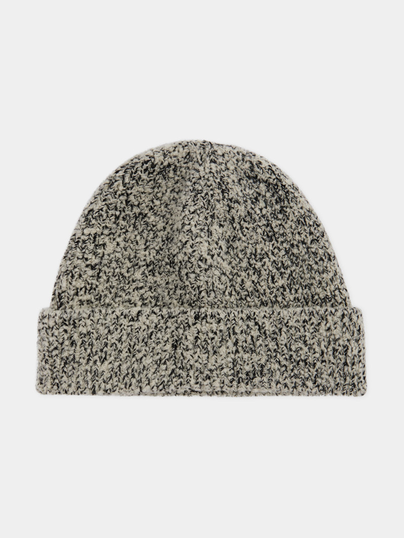 BEANIE IN WOOL AND CASHMERE 1