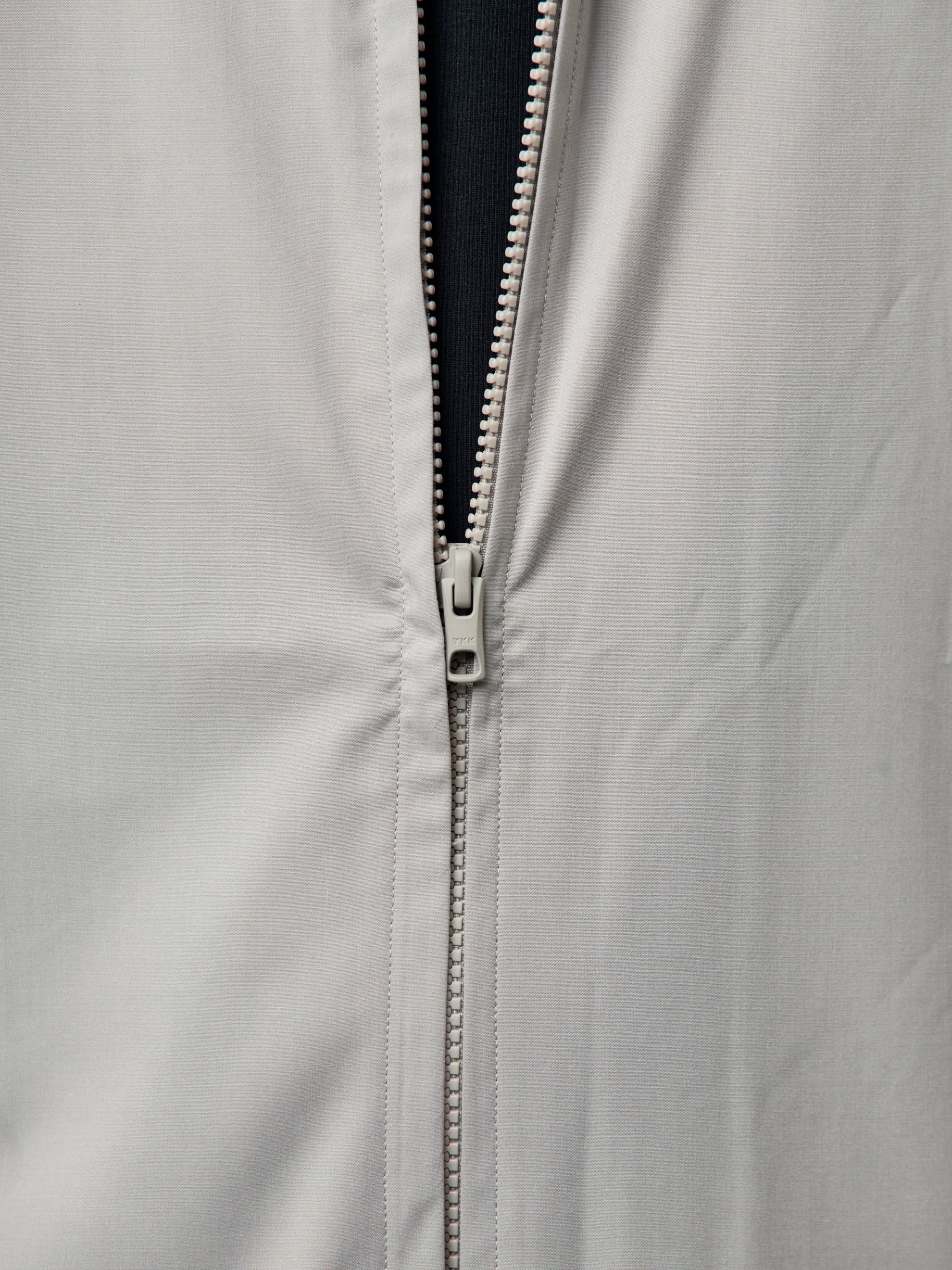 POST ARCHIVE FACTION (PAF) 7.0 SHIRT RIGHT (GREY) | REVERSIBLE