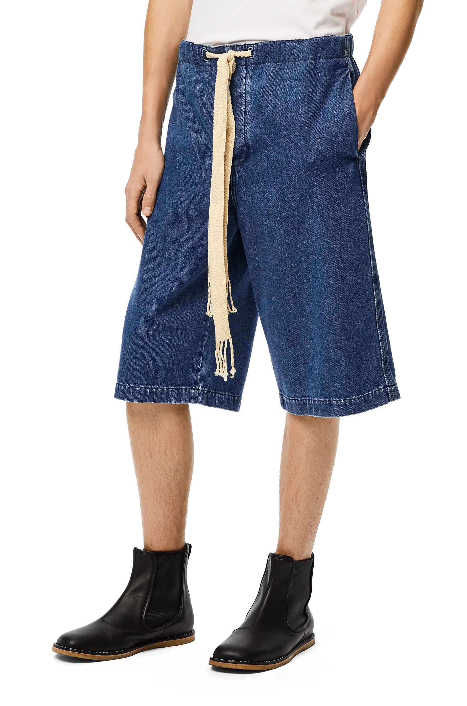 Drawstring shorts in denim - 3