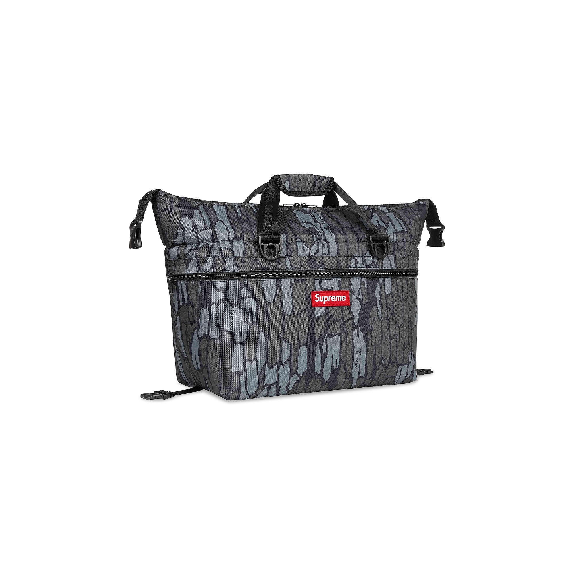 Supreme x AO 24-Pack Cooler Bag 'Trebark Camo' - 3