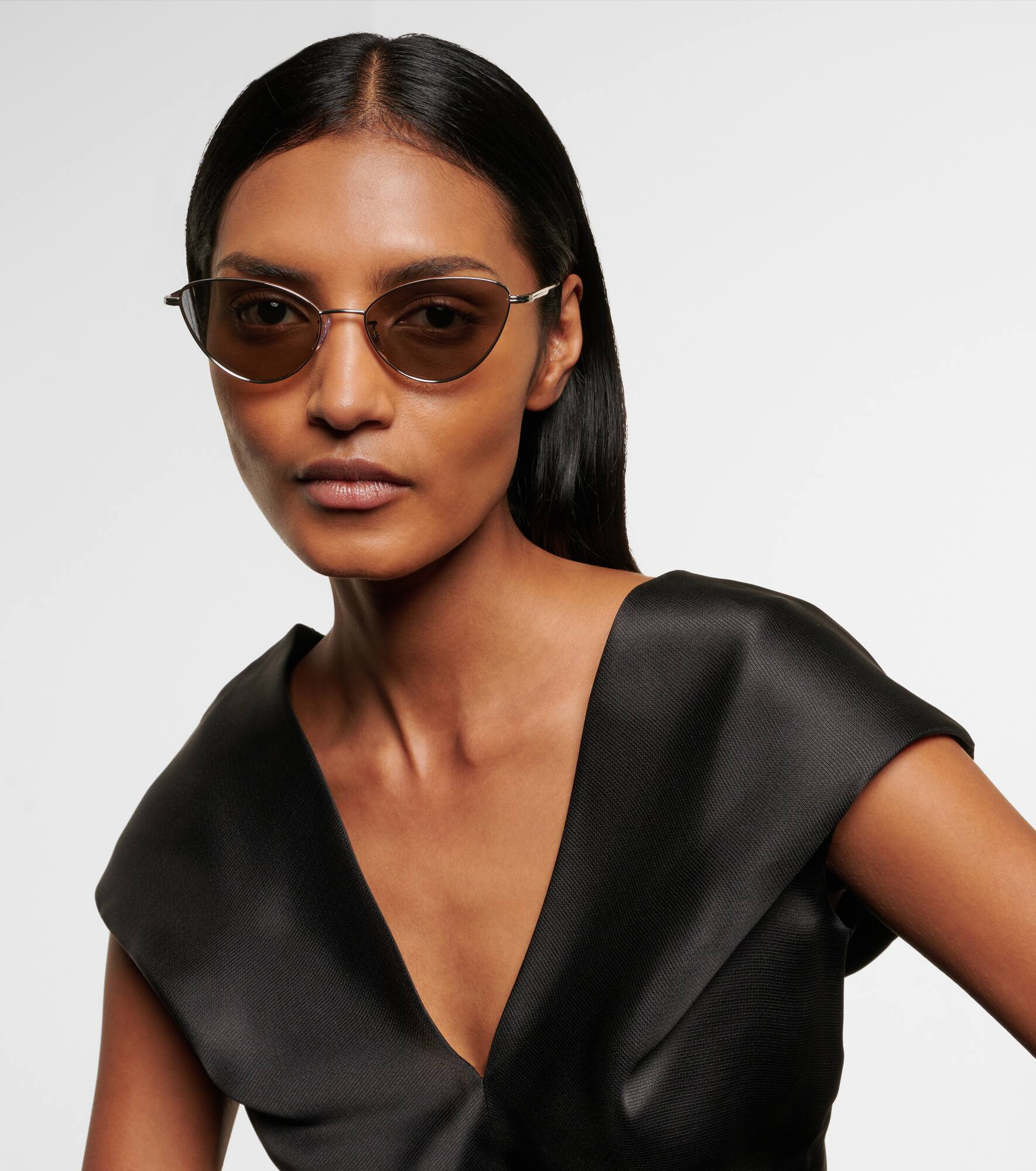 x Oliver Peoples 1998C cat-eye sunglasses - 3