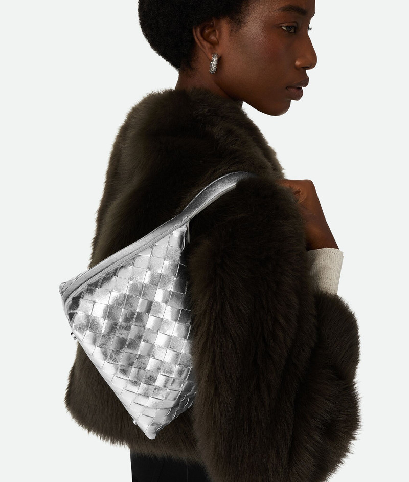 Bottega Veneta Wallace outlook