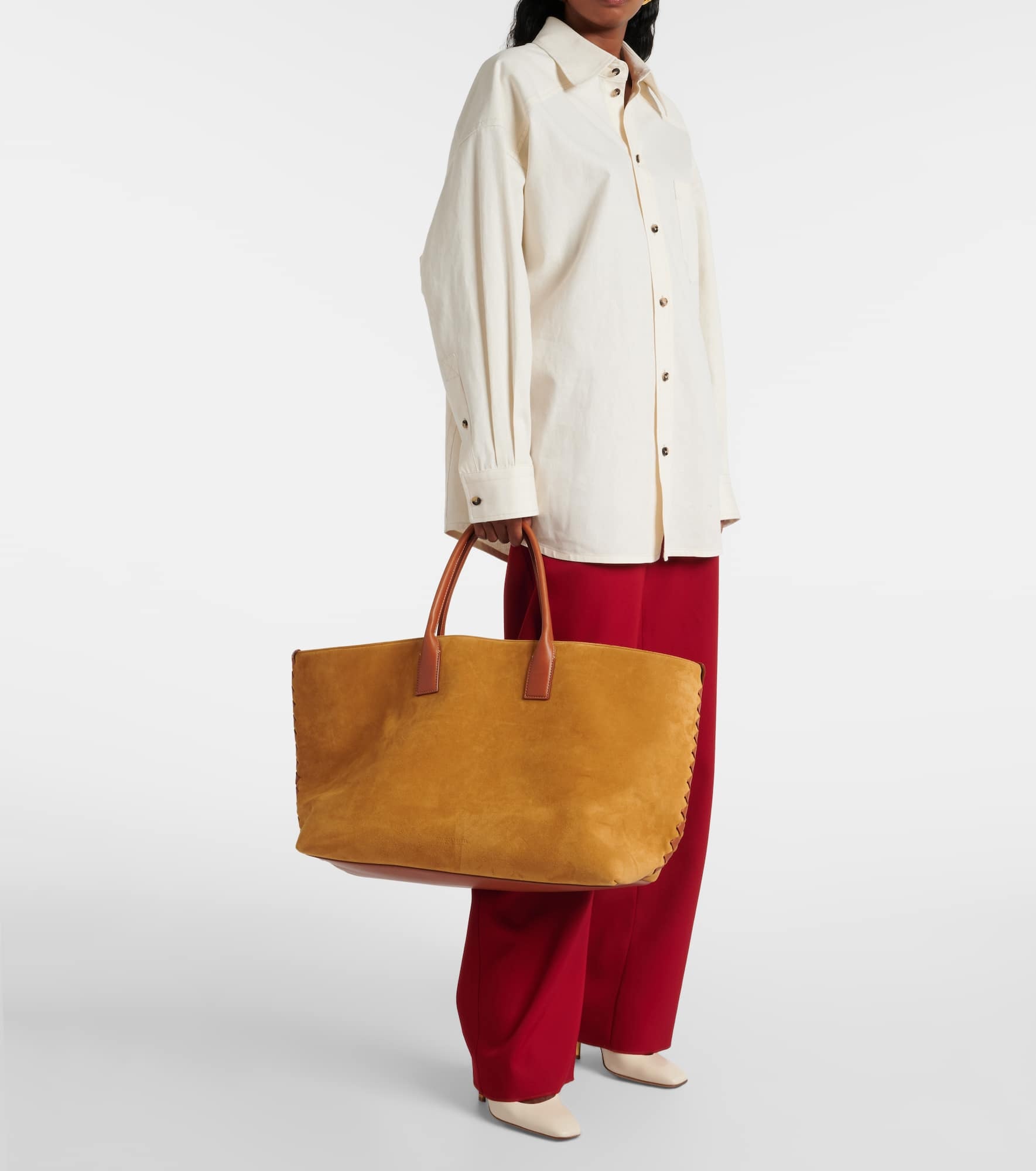 Bottega Veneta Cabat Large suede tote bag | mytheresa