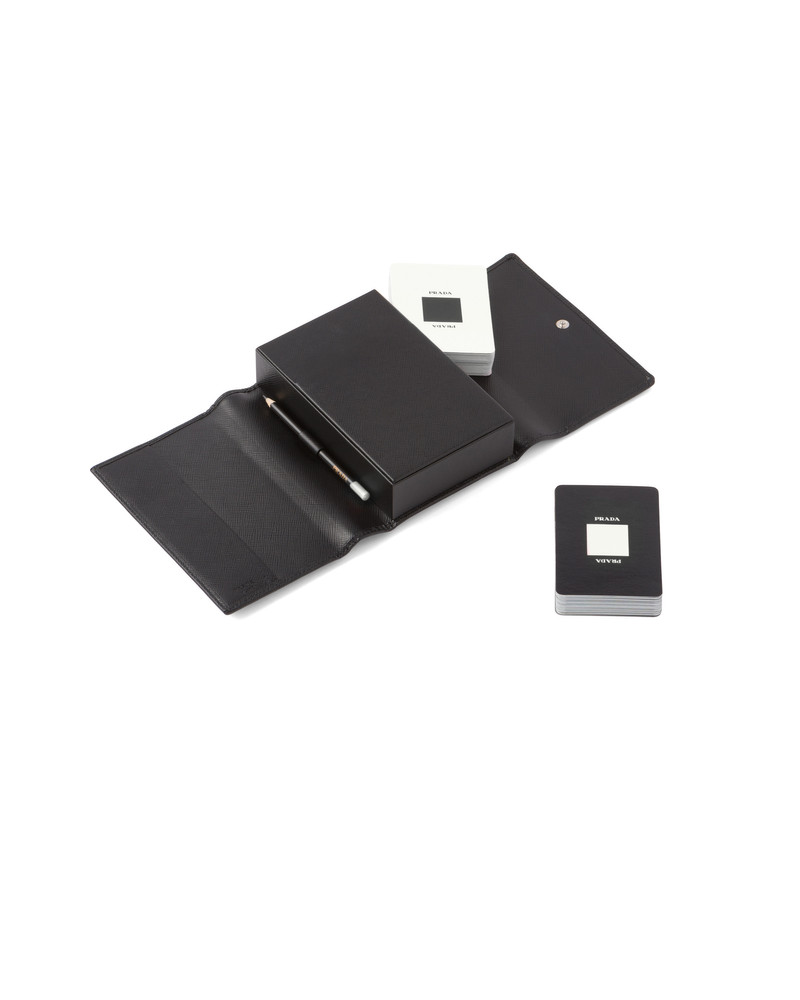 Saffiano case with playing cards 1