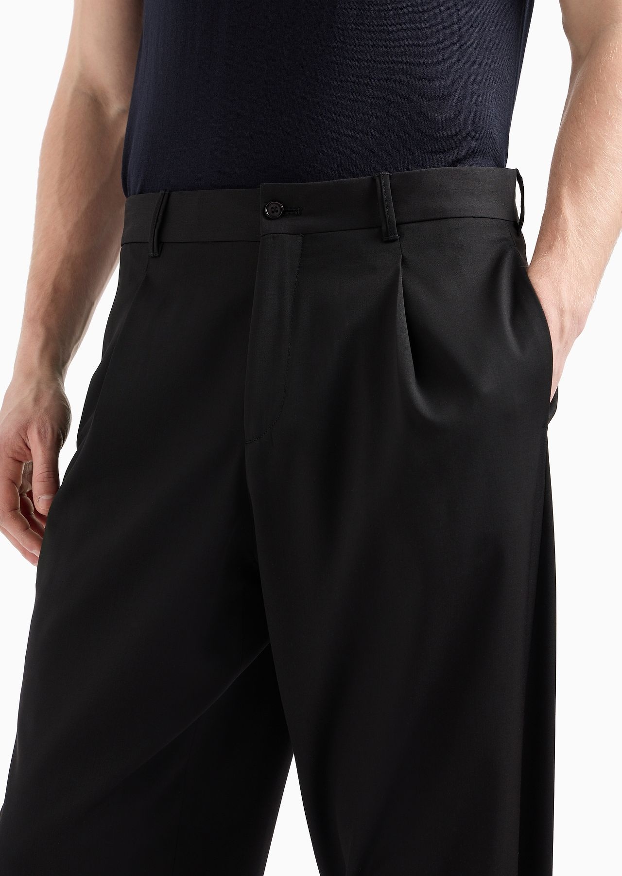 Single-pleat virgin wool trousers - 5