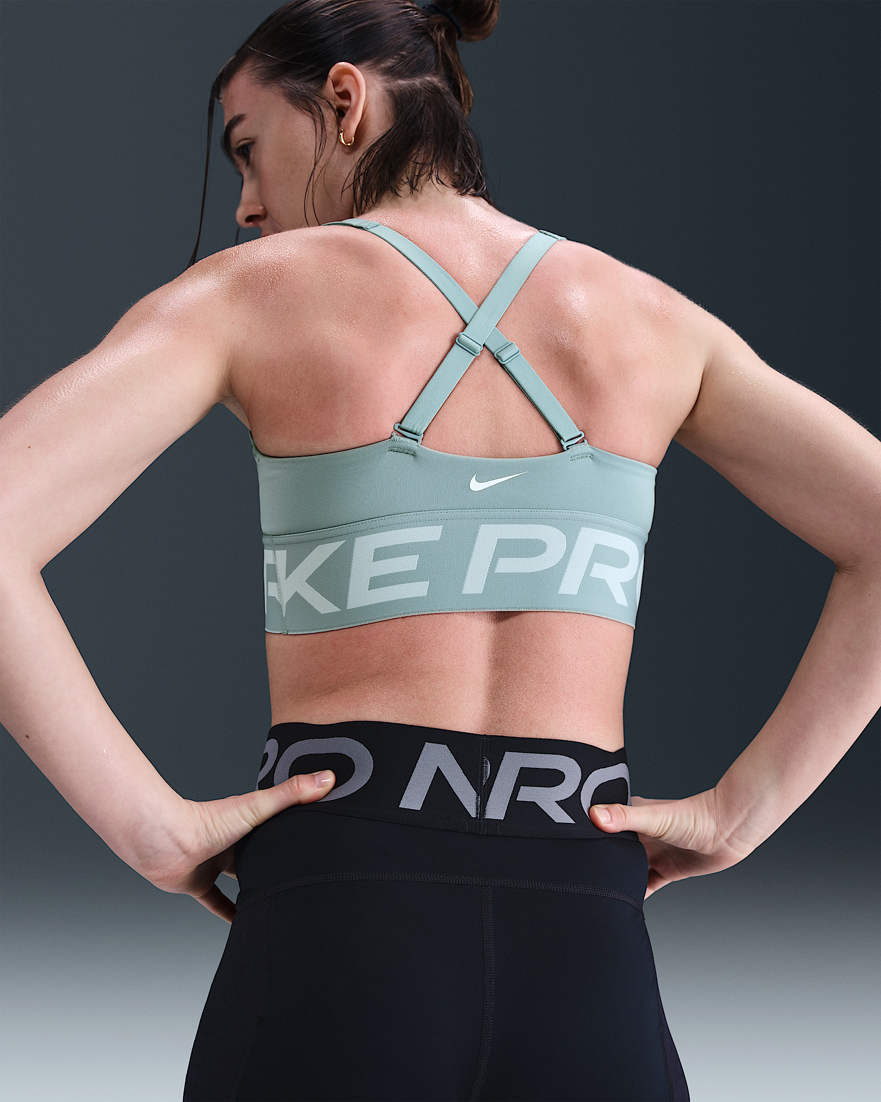 Nike Pro Indy Plunge Women's Medium-Support Padded Sports Bra - 6