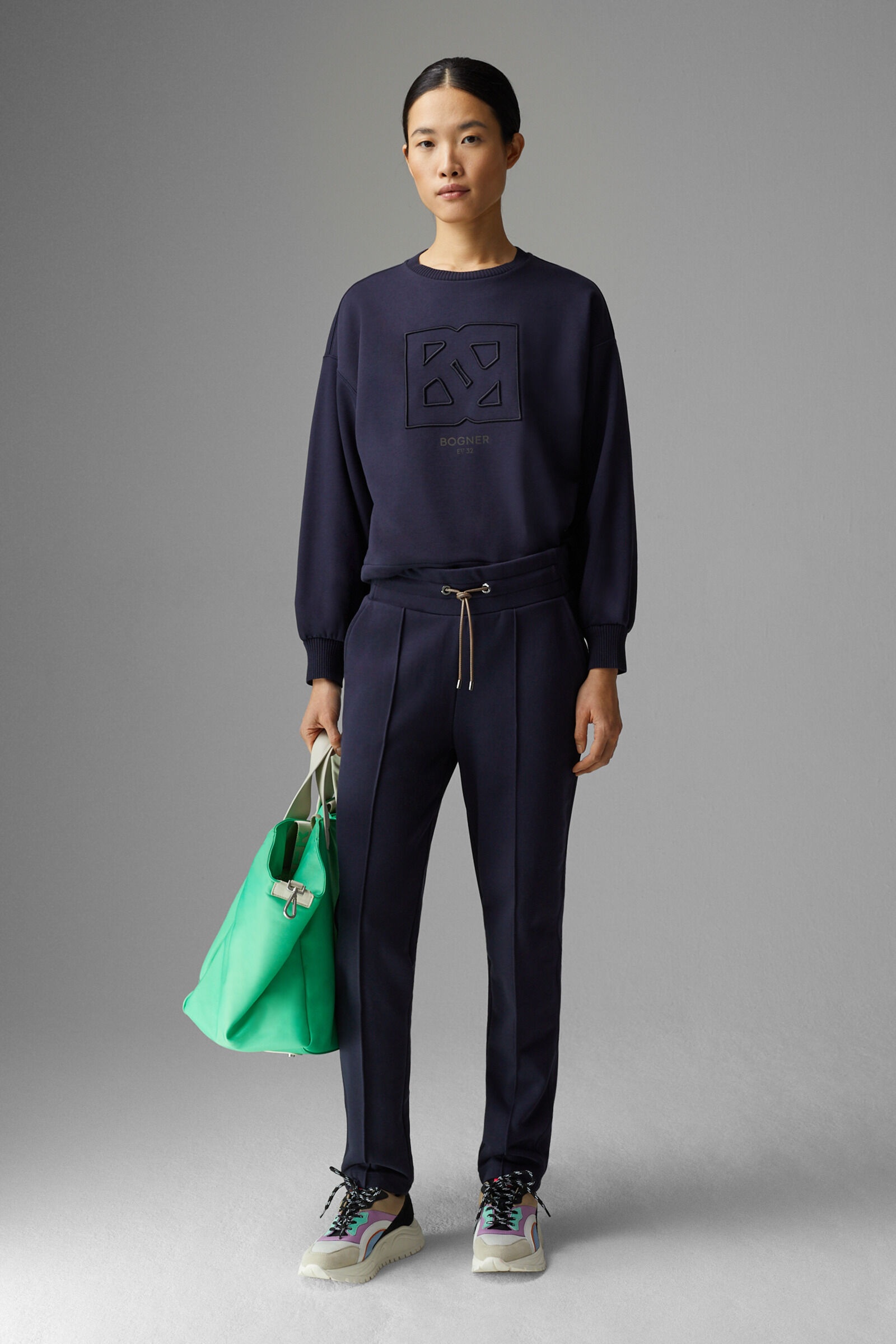 Carey Tracksuit pants in Navy blue - 4