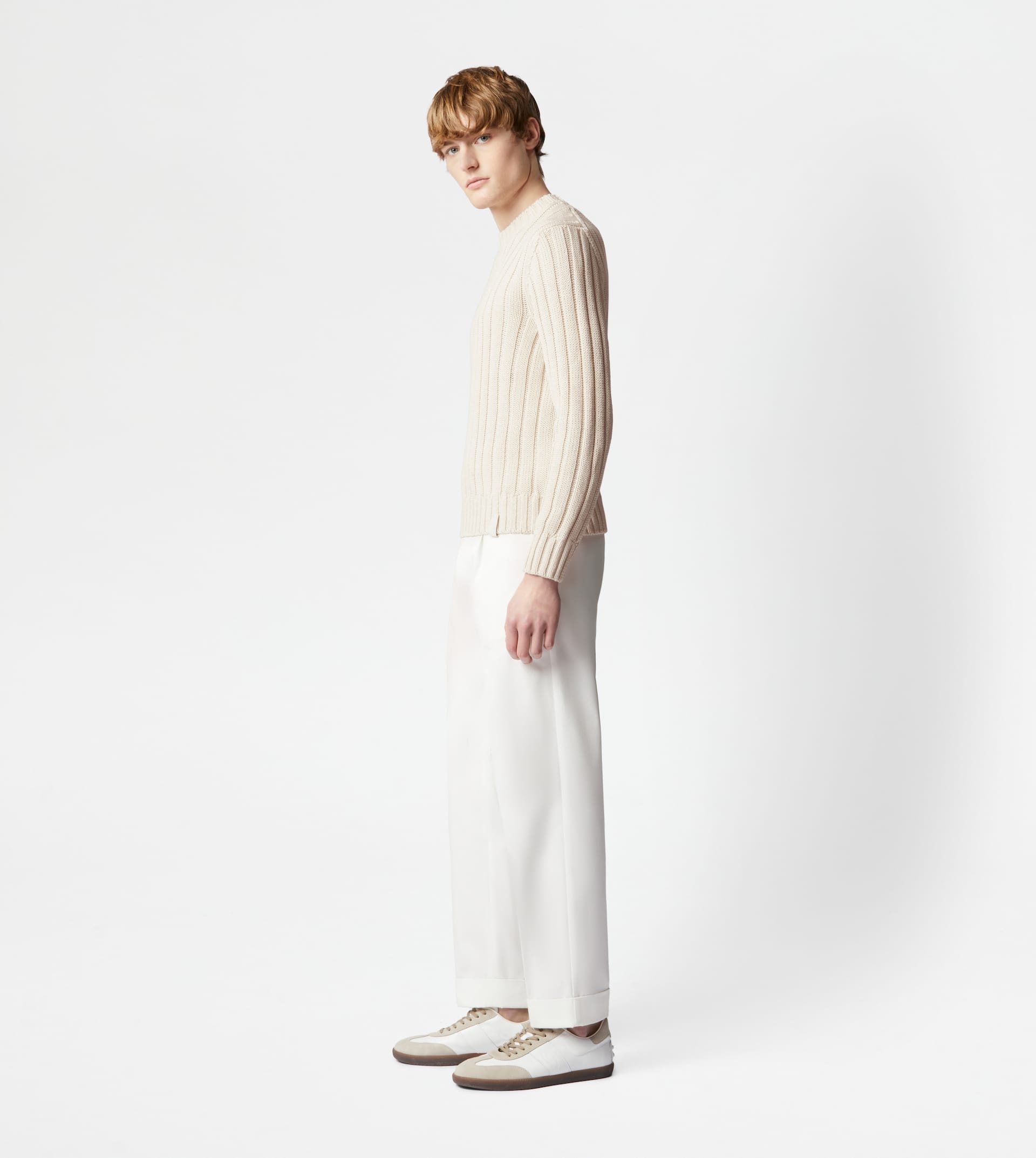 ROUND-NECK PULLOVER - WHITE - 4