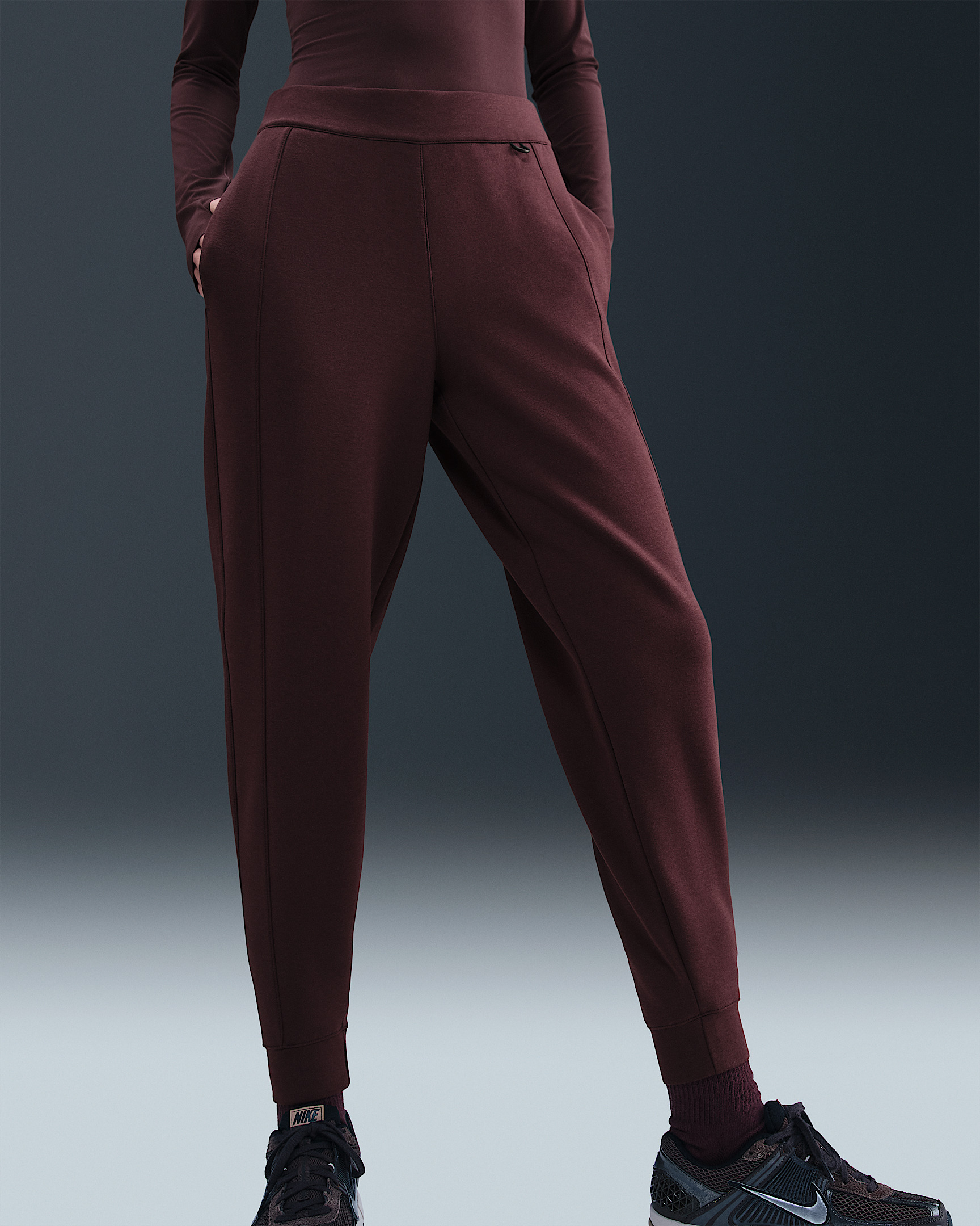 Nike 24.7 ImpossiblySoft Women's Dri-FIT Mid-Rise Joggers - 2