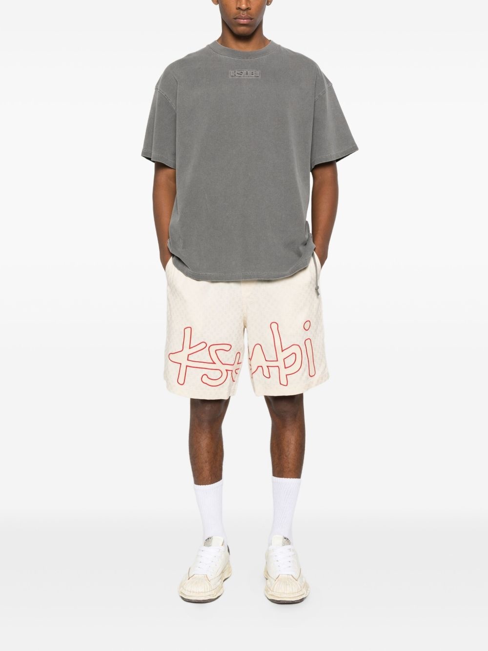 logo-embroidered T-shirt - 2
