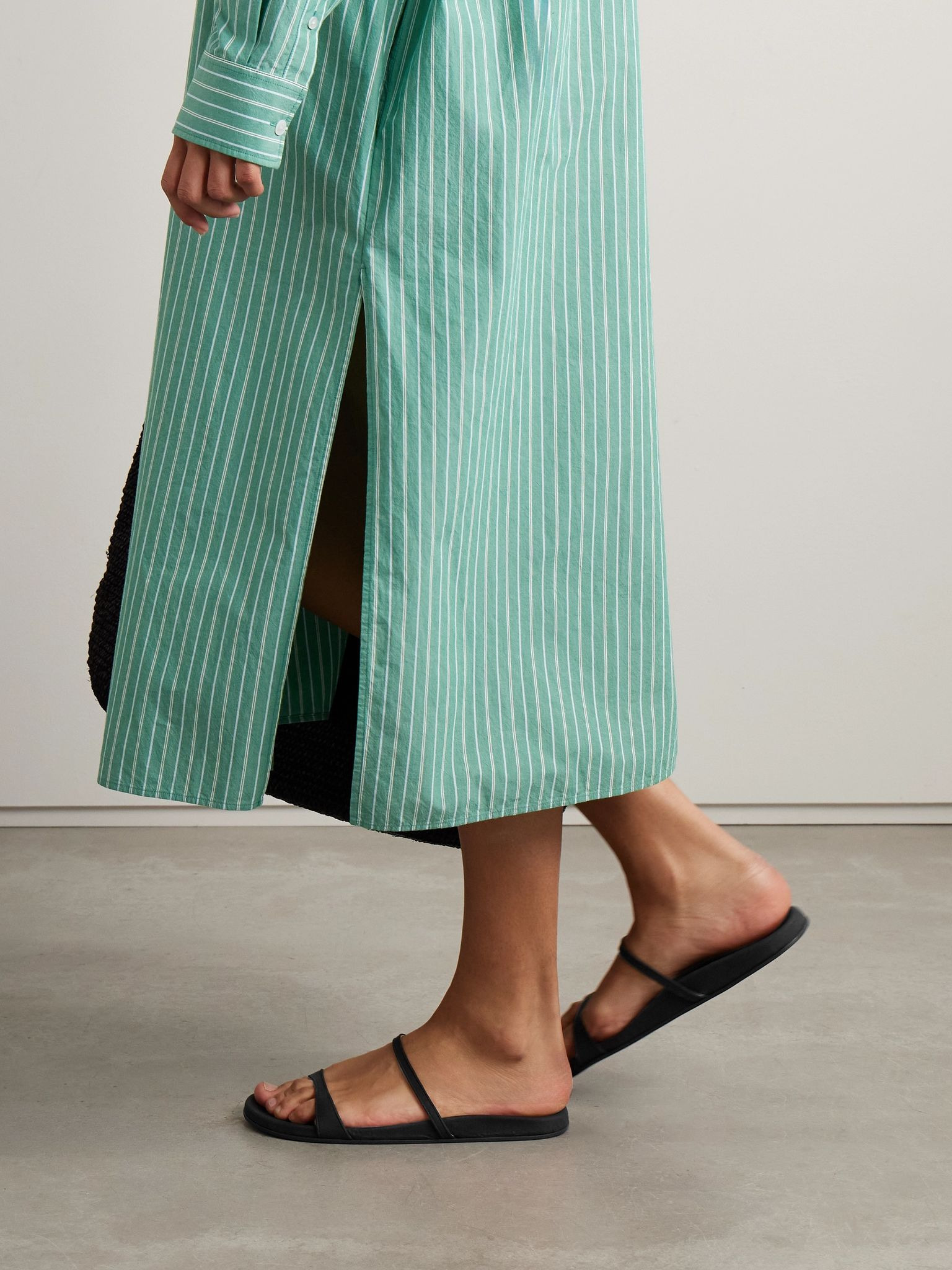 Hugh suede slides Black - 2