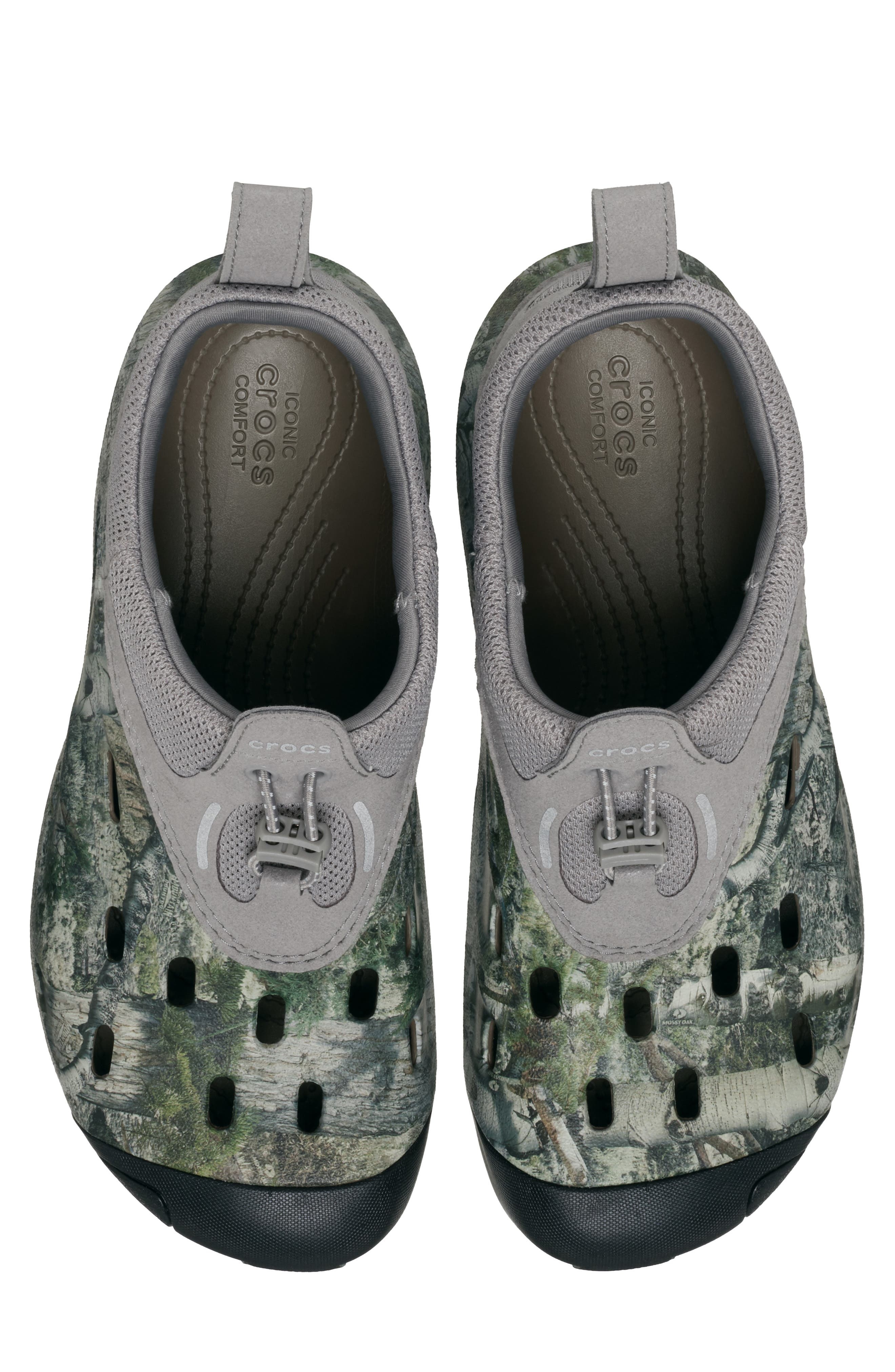 CROCS Gender Inclusive The Quick Trail Low Shoe in Walnut at Nordstrom - 4