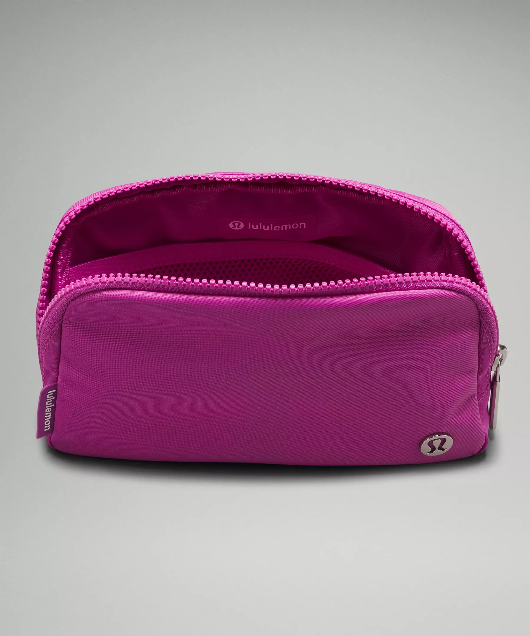 Everywhere Belt Bag 1L - 4
