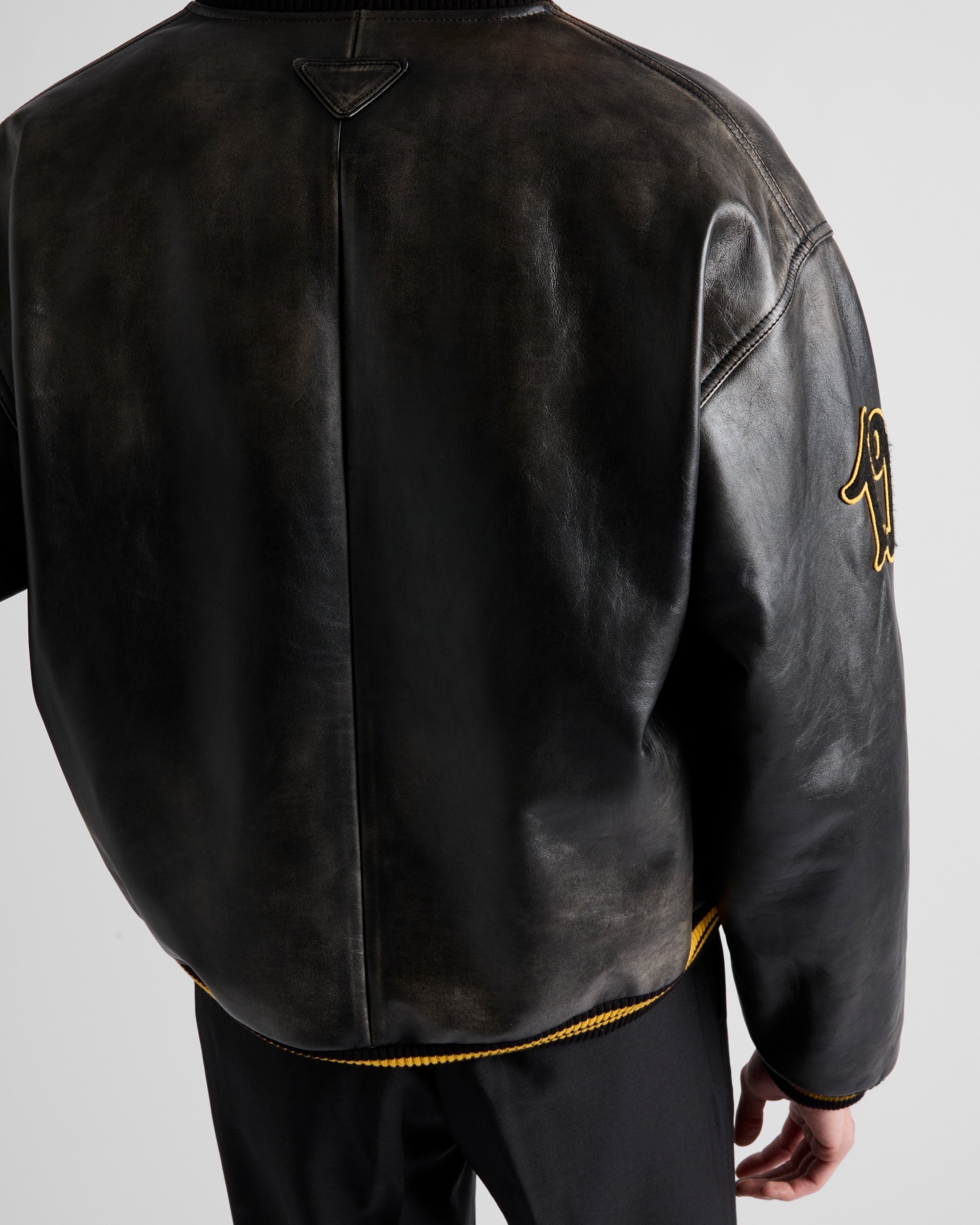 Padded leather bomber jacket - 6