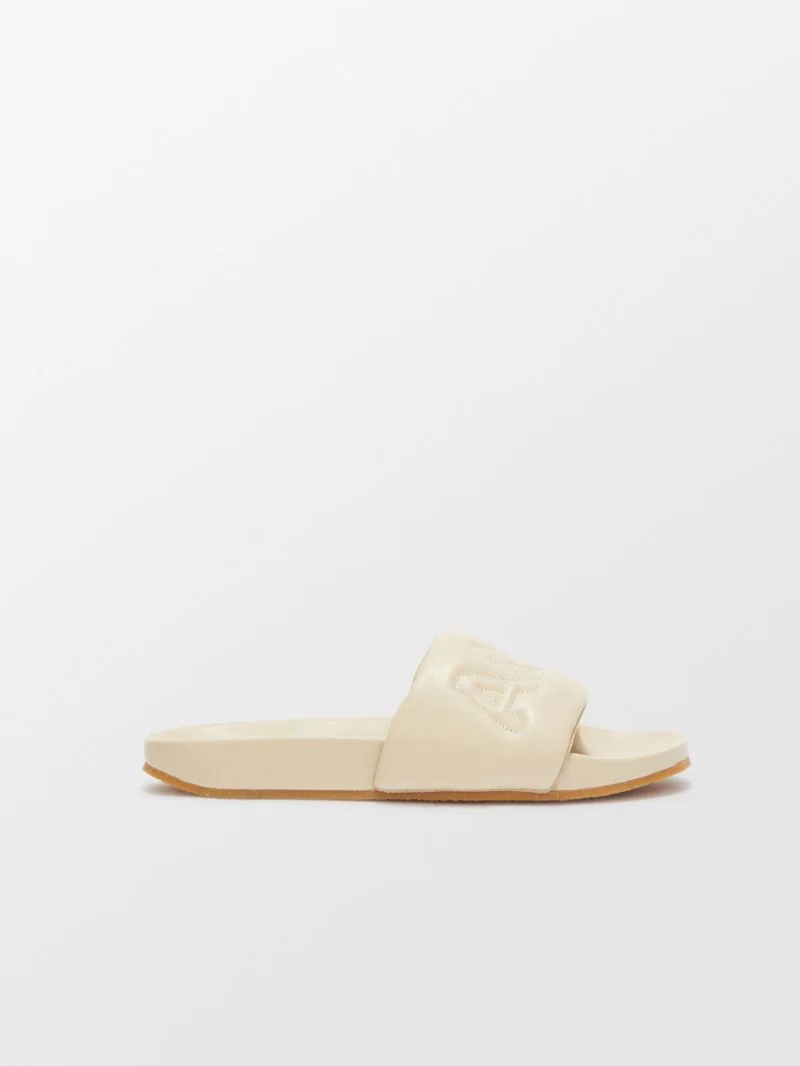 QUILTED LEATHER SLIDER - 1