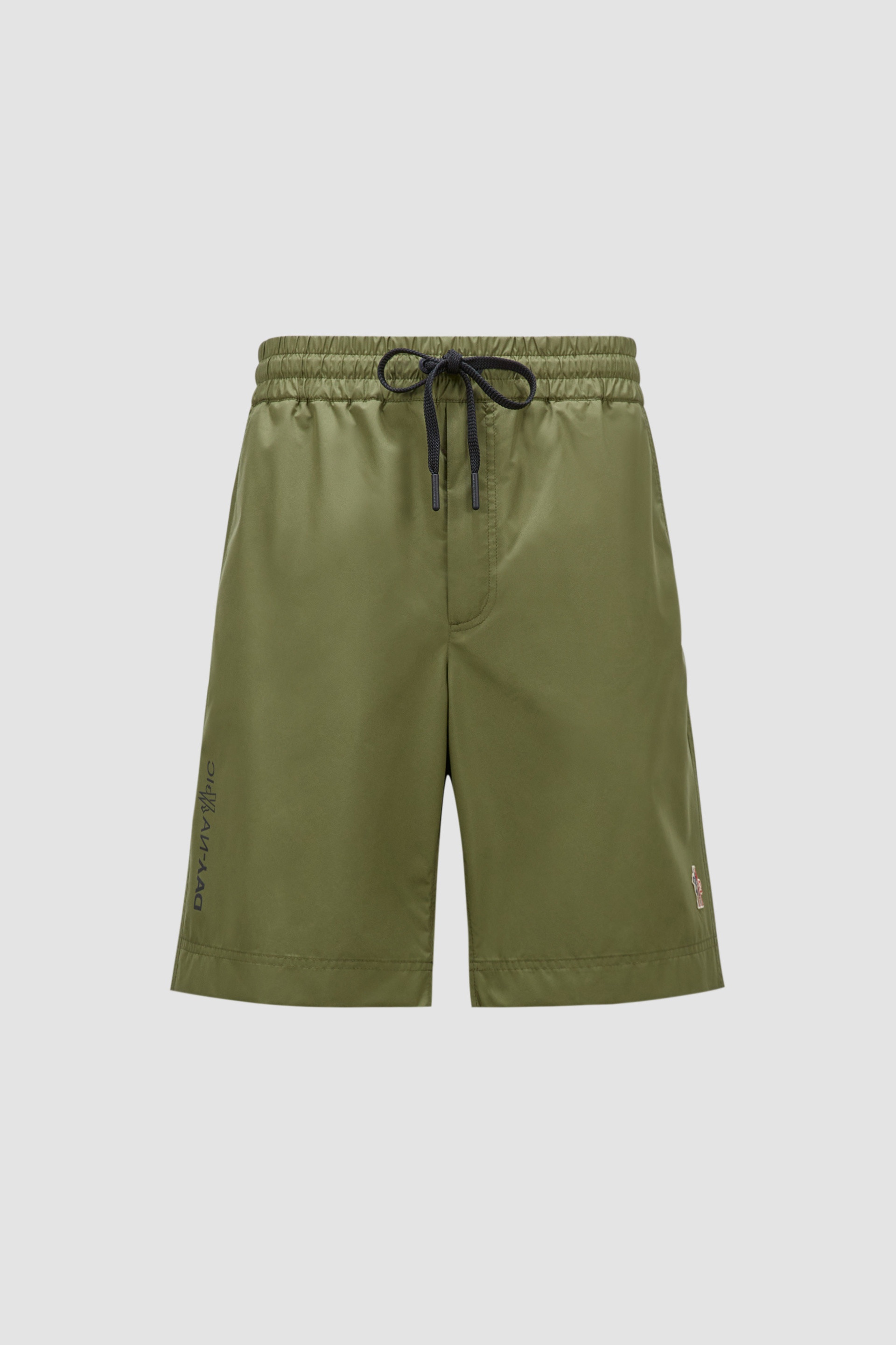 MONCLER GRENOBLE ストレトレックトラウサ 2A00004595TX 20C Moncler Grenoble GORE-TEX Shorts | REVERSIBLE