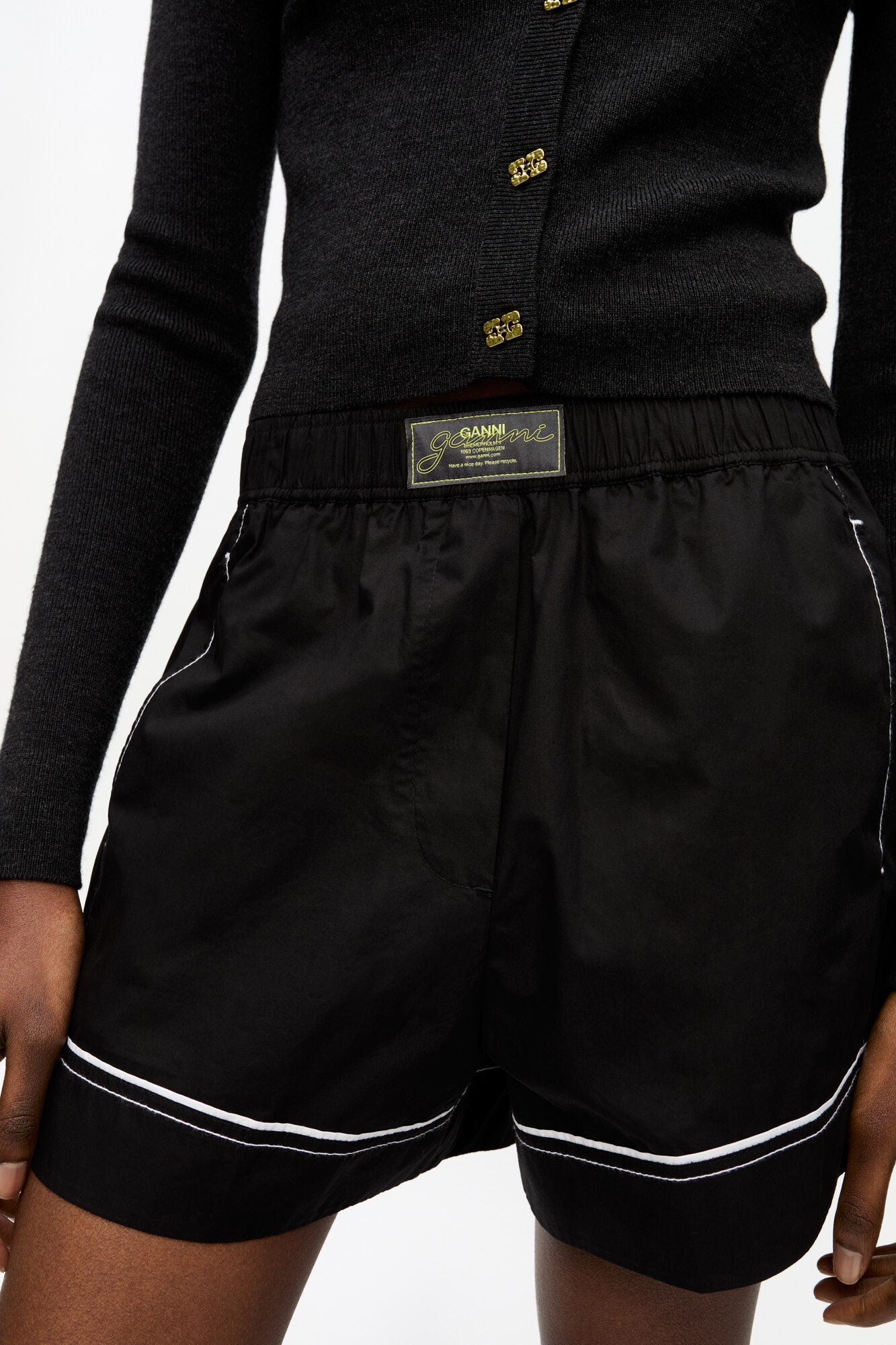 BLACK COTTON POPLIN SHORTS - 5