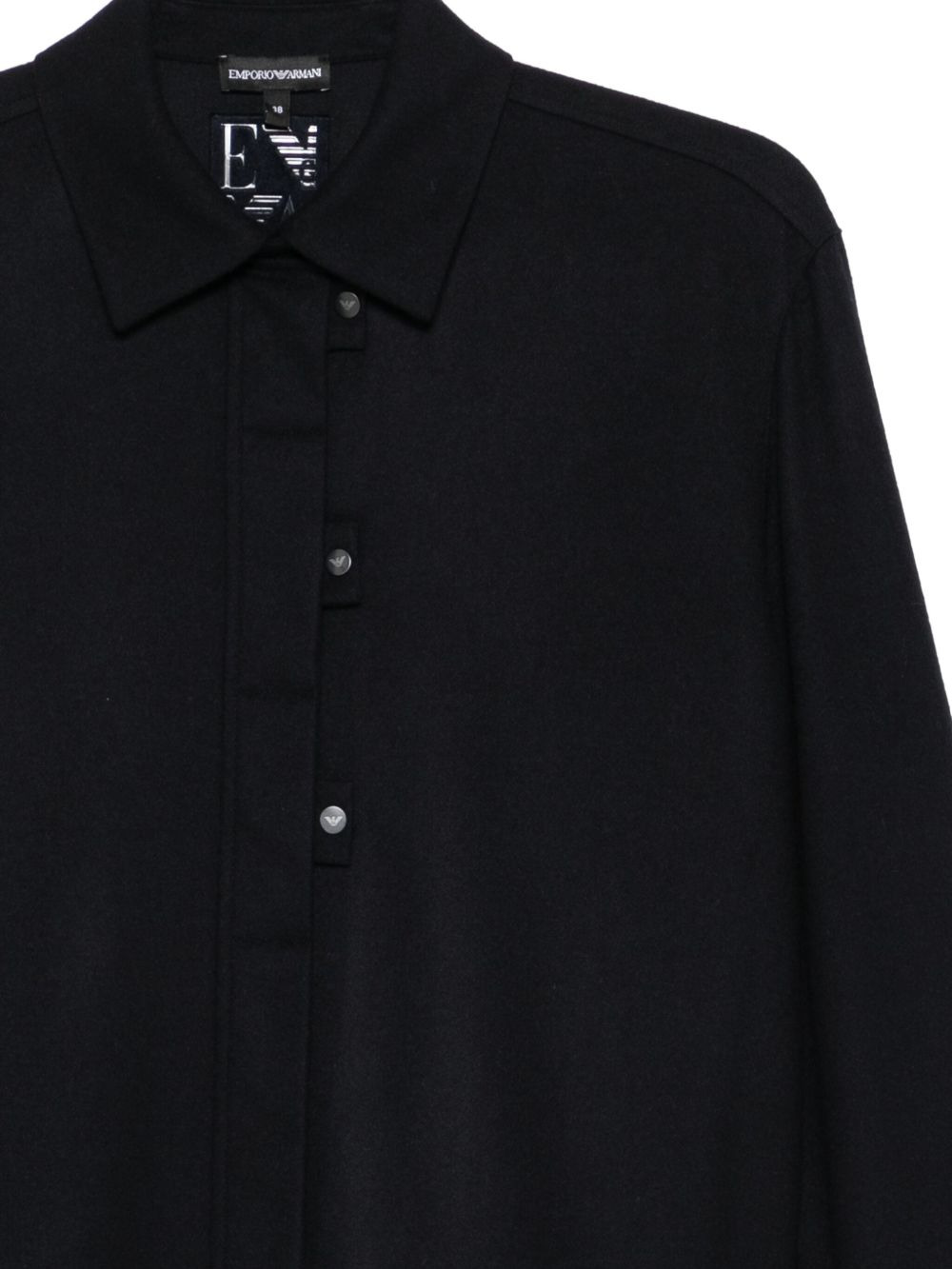 buttoned shirt - 3