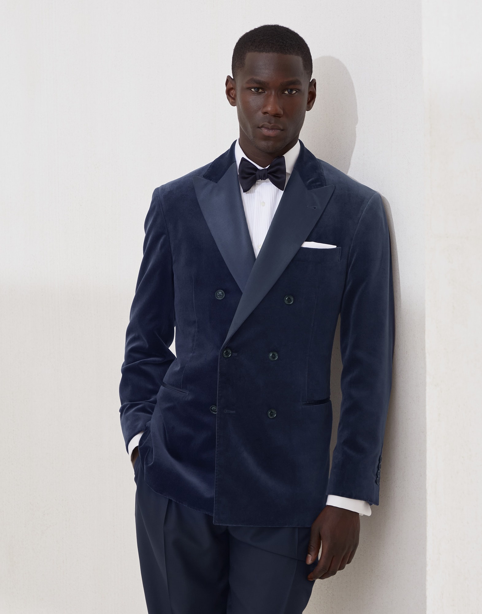 Cotton and silk velvet one-and-a-half breasted tuxedo jacket - 4