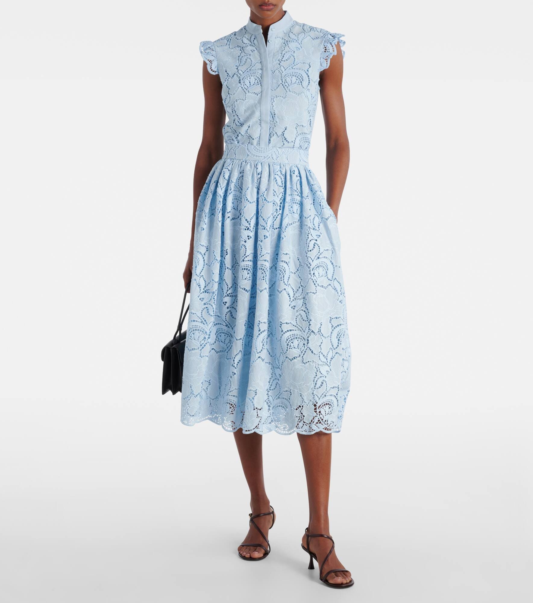 Laser-cut pleated skirt - 2
