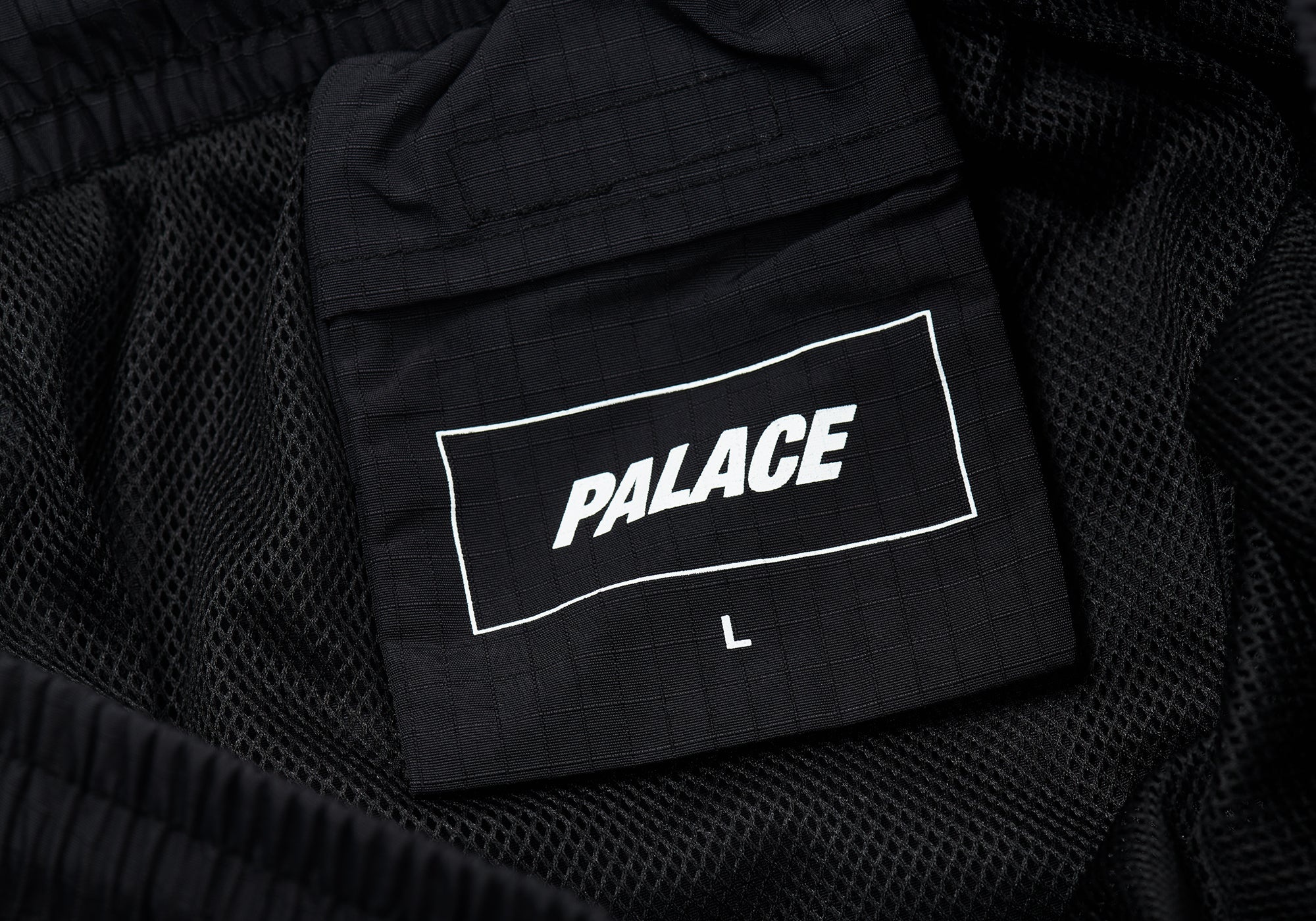 SHELL OUT SHORTS BLACK - 3