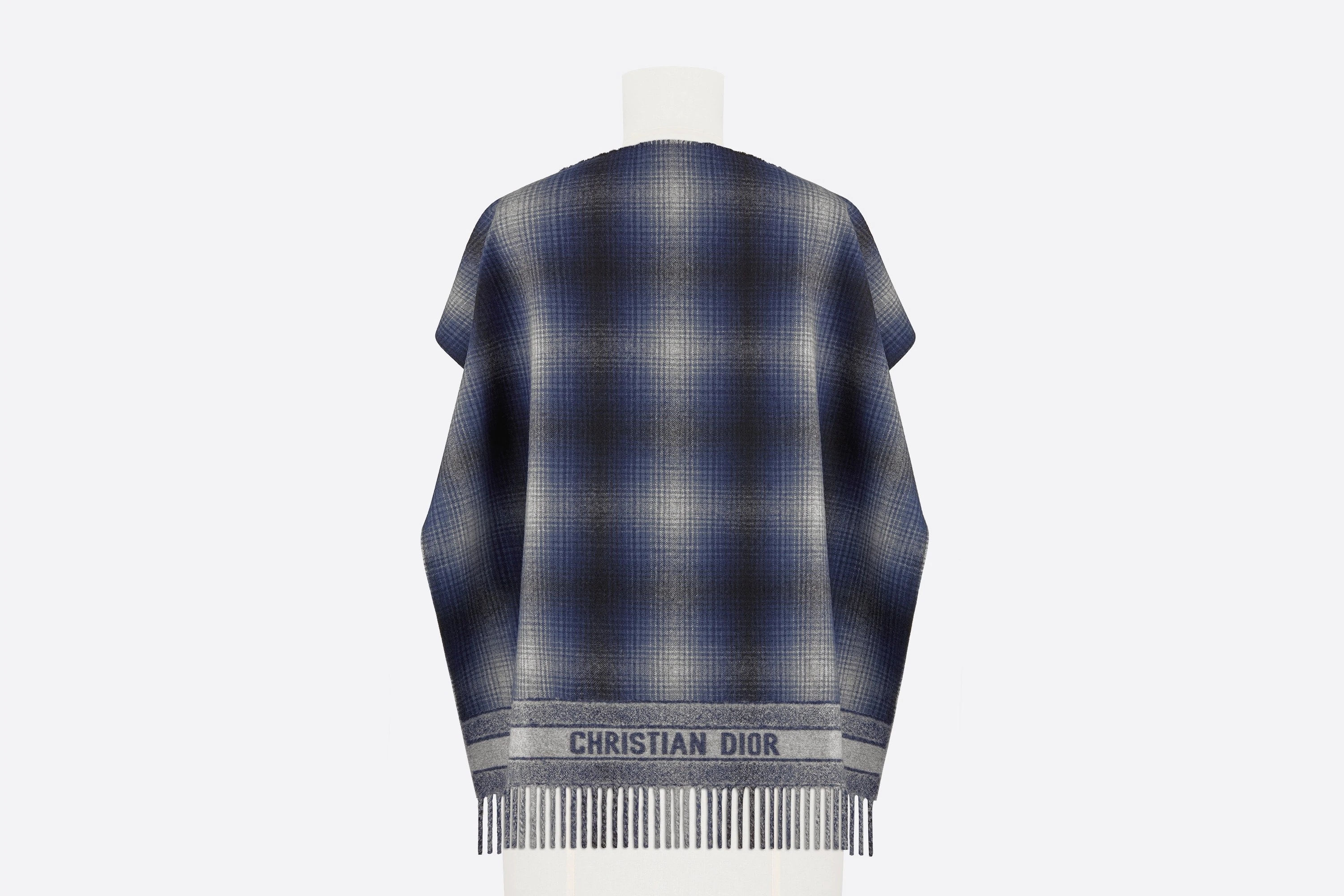 Tartan In Dior Poncho - 3