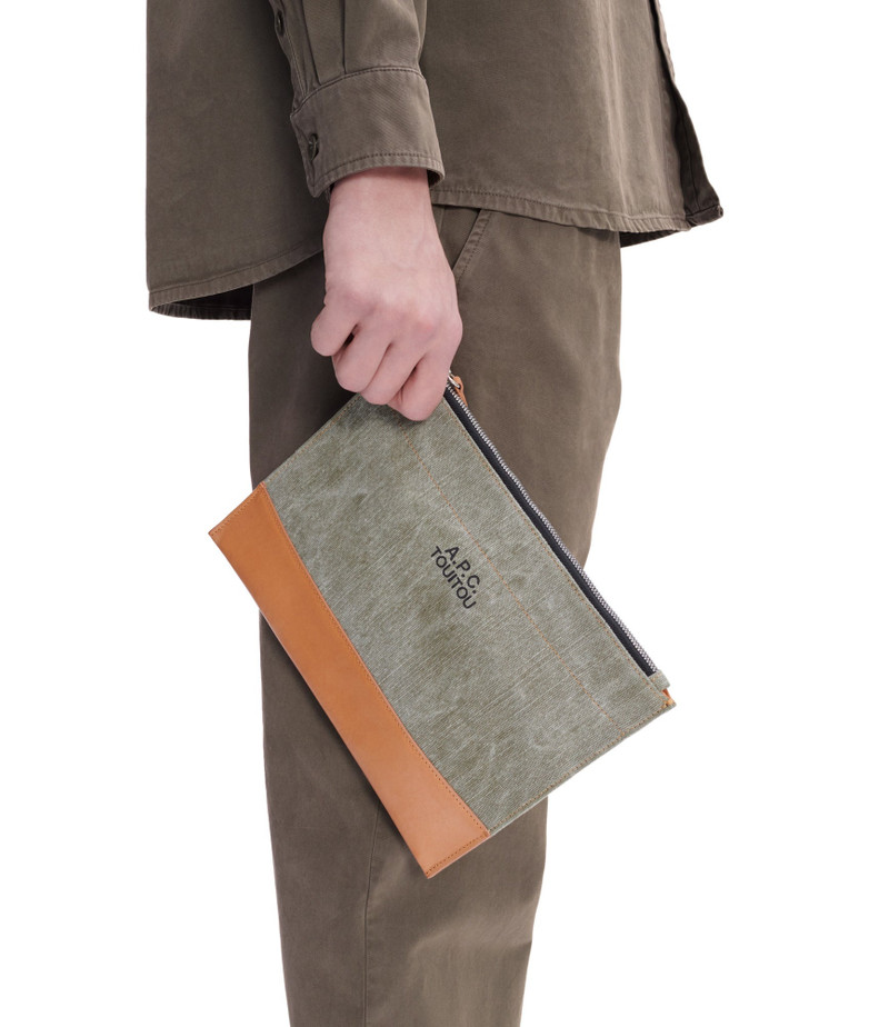 A.P.C. Pecuchet pouch outlook