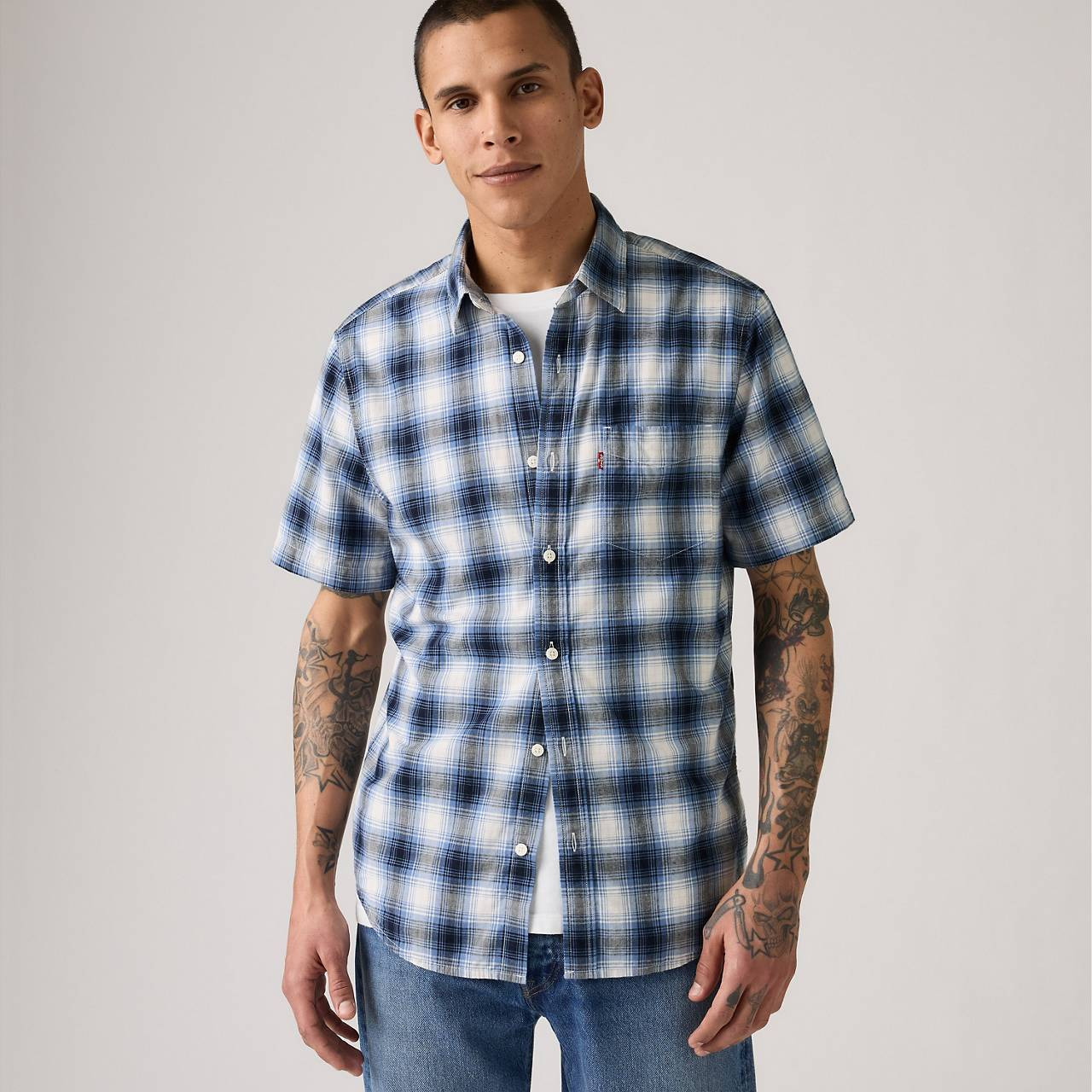 SHORT-SLEEVE CLASSIC STANDARD FIT SHIRT - 3