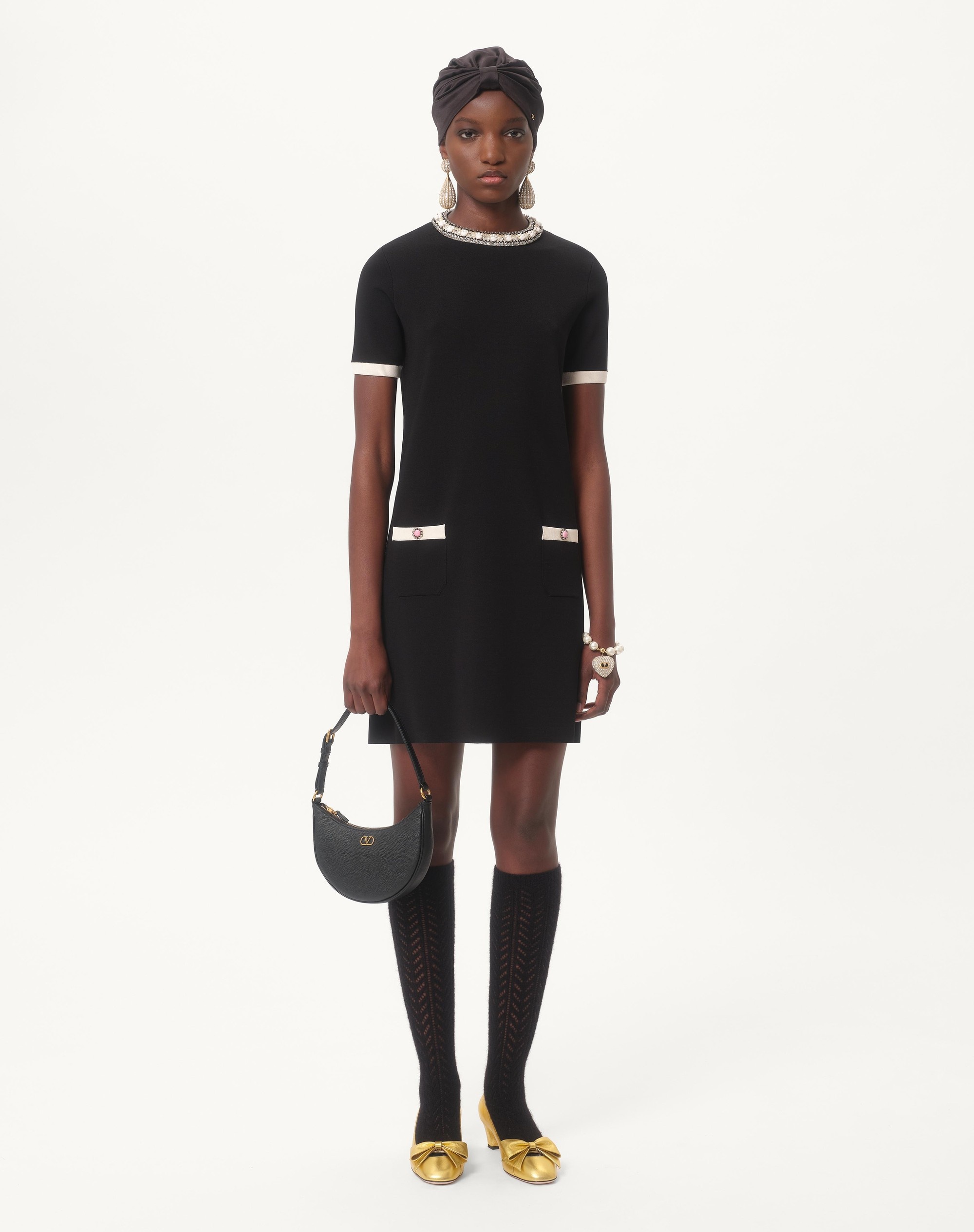 VLOGO SIGNATURE MINI HOBO BAG IN GRAINY CALFSKIN - 2