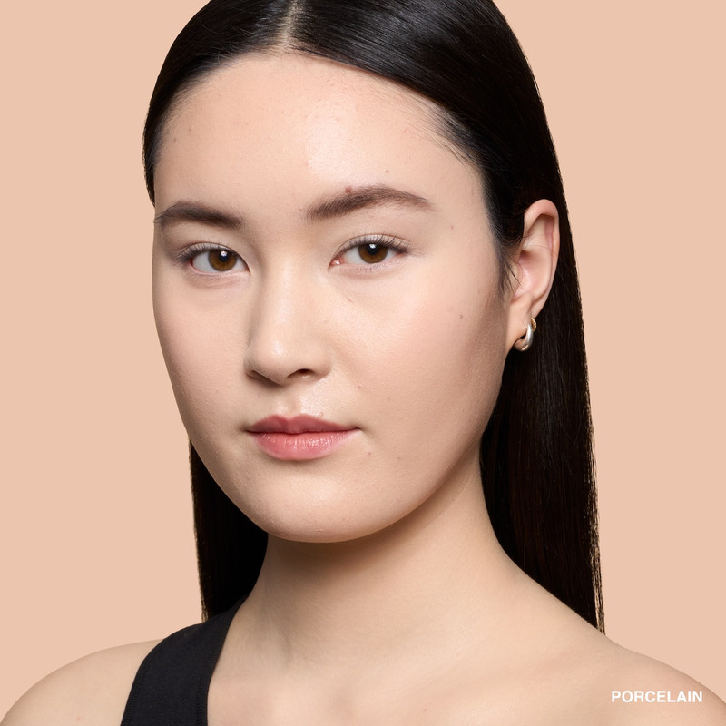 Mini Weightless Skin Foundation SPF 15 3