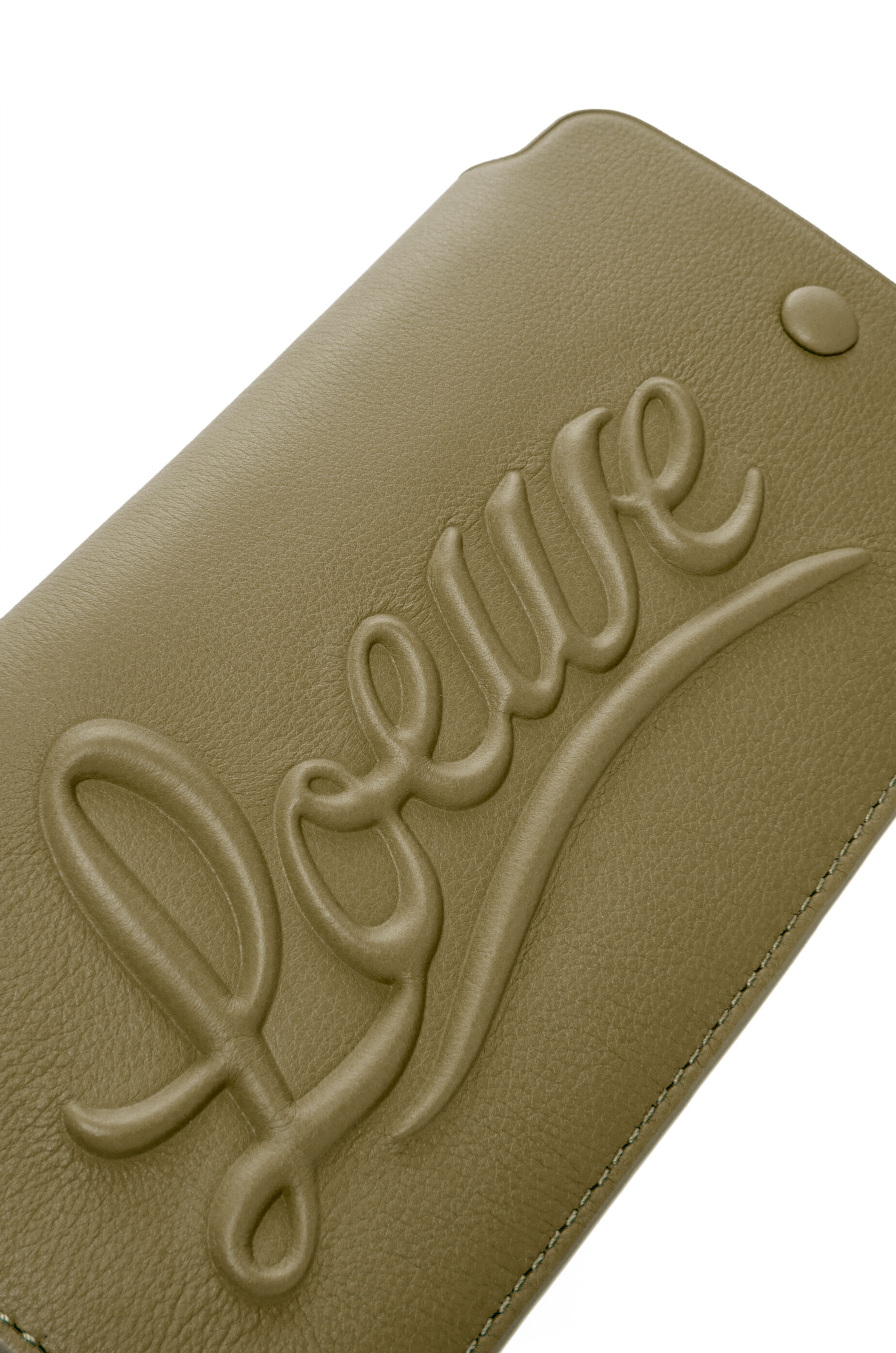 Loop pouch in classic calfskin - 5