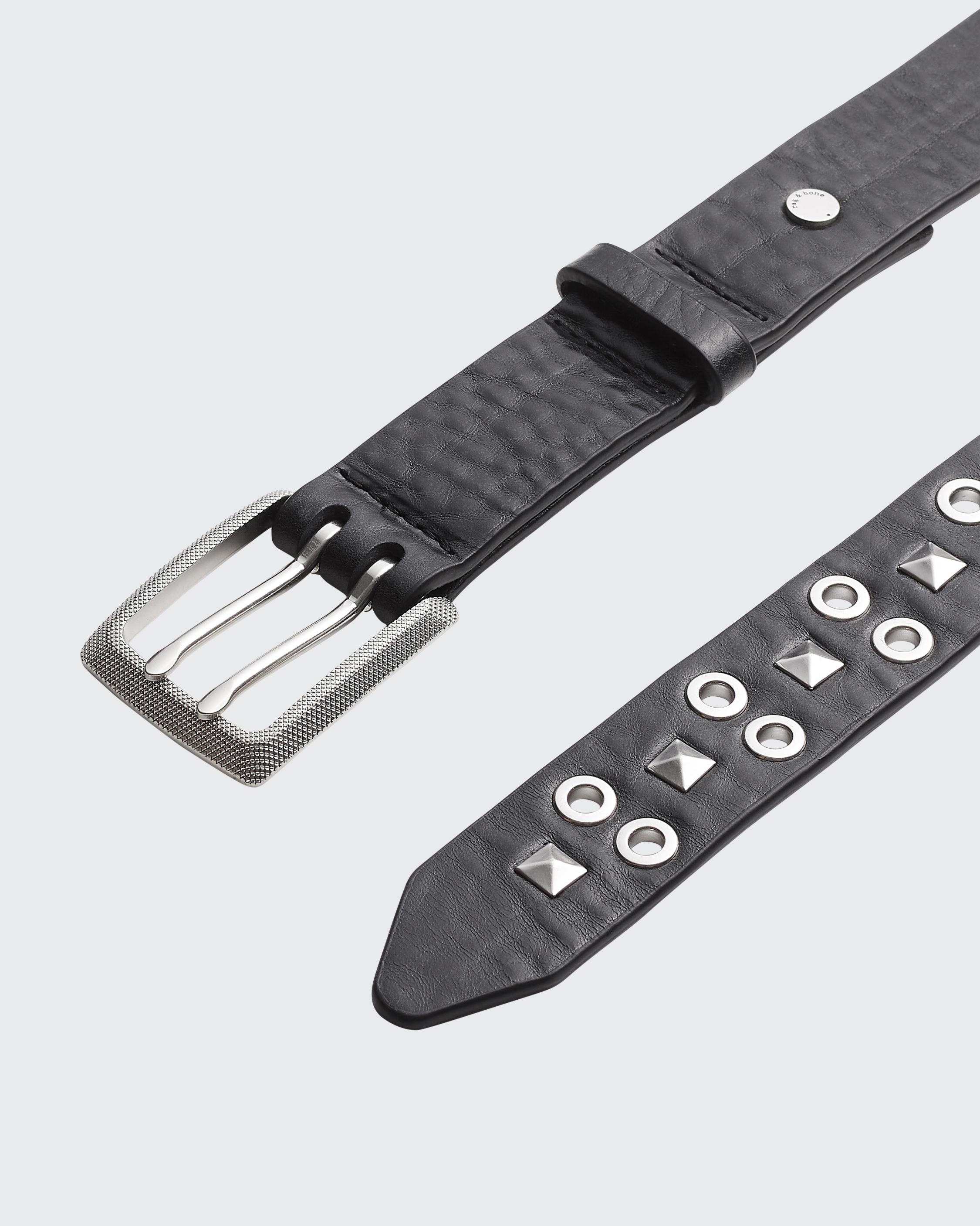 Porter Studded Belt
Leather Belt - 3