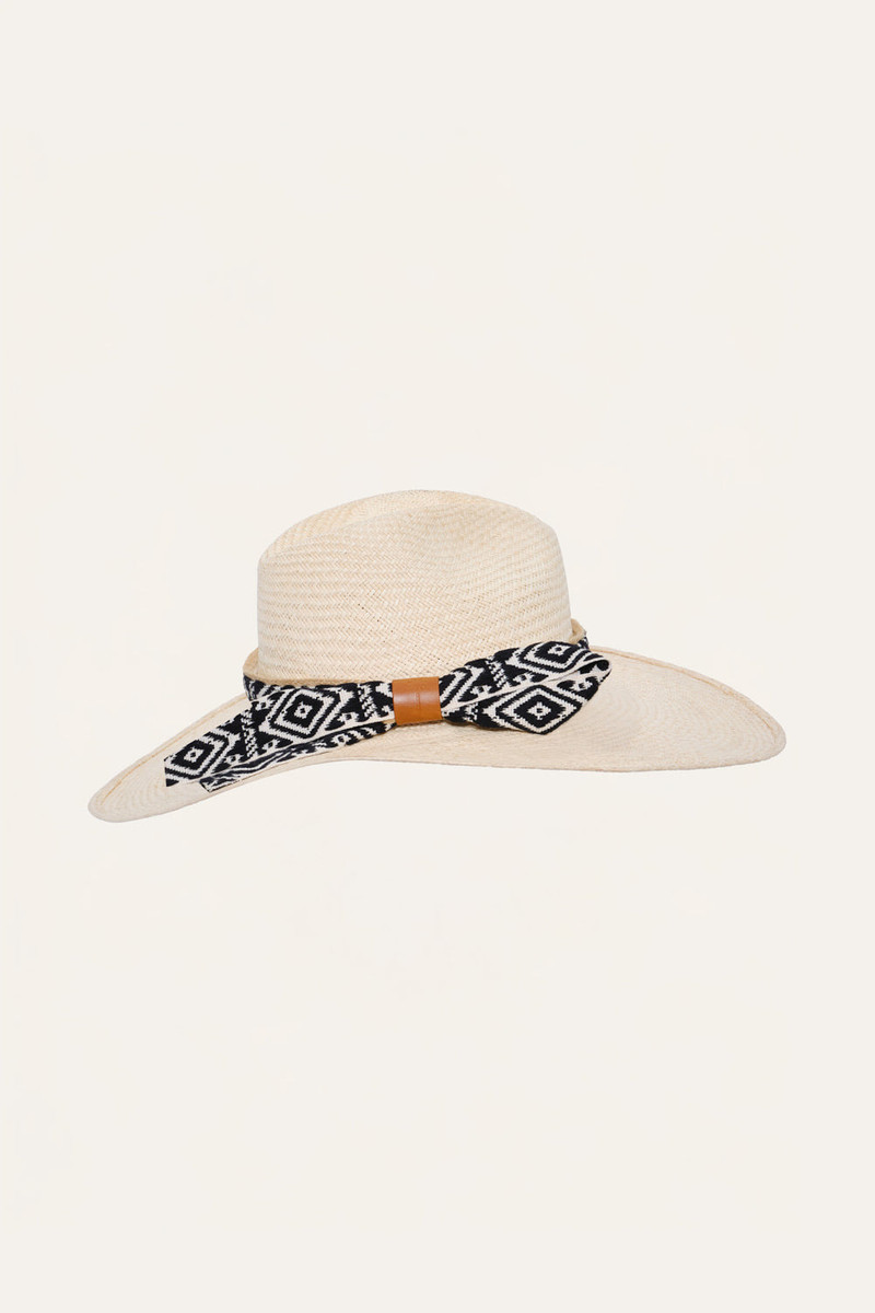 Coastal Ballet Hat 1