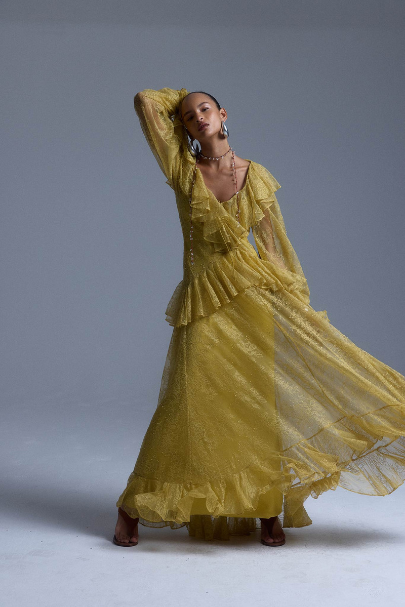 ESEN MAXI DRESS IN YELLOW LACE 4