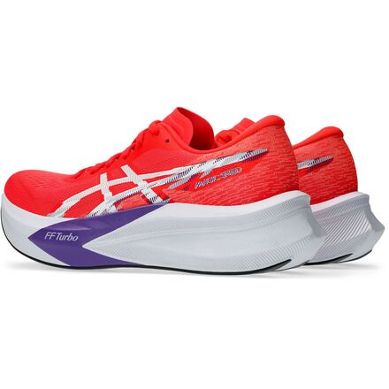 Magic Speed 4 Running Shoe - Women's - 7