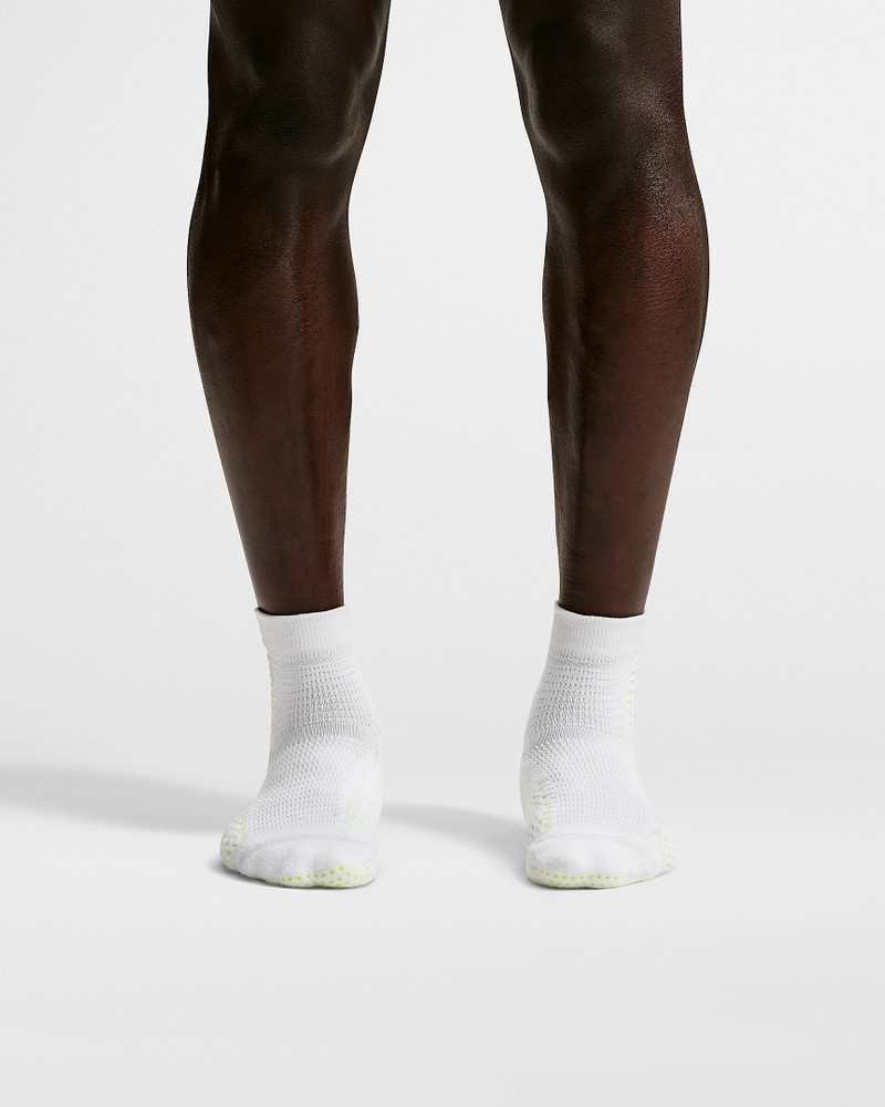Nike Nike Unicorn Dri-FIT ADV Cushioned Ankle Socks (1 Pair) outlook