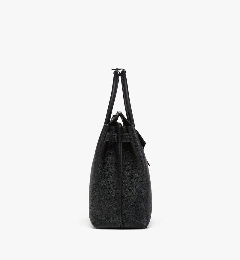 Soft Diamond Tote in Embossed Leather 3