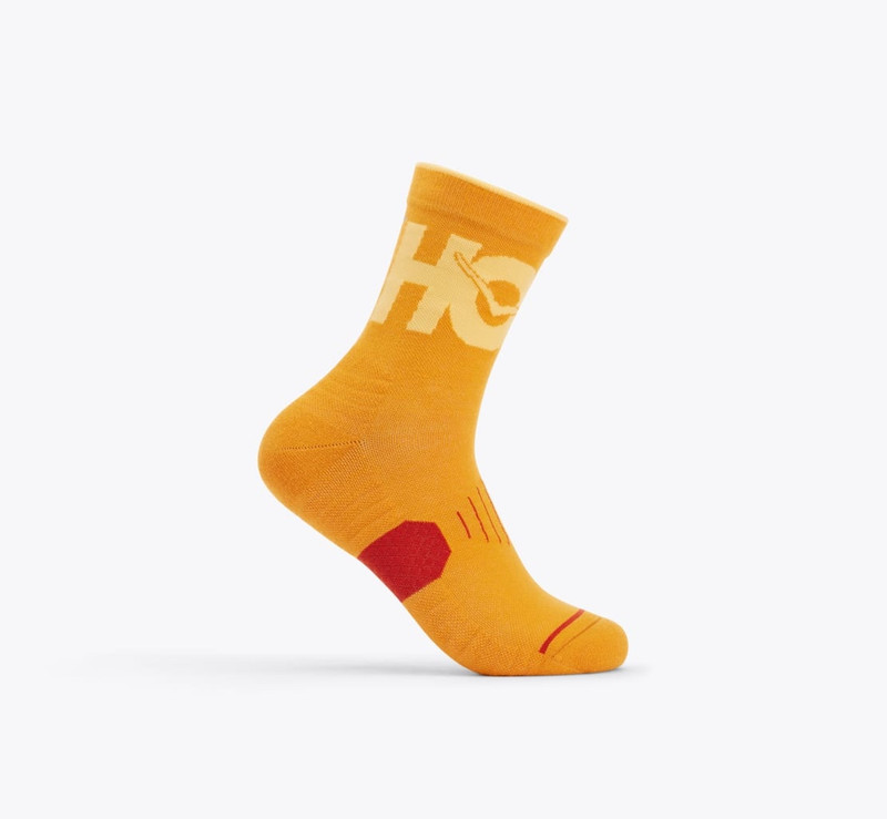 All Gender Crew Run Sock 1