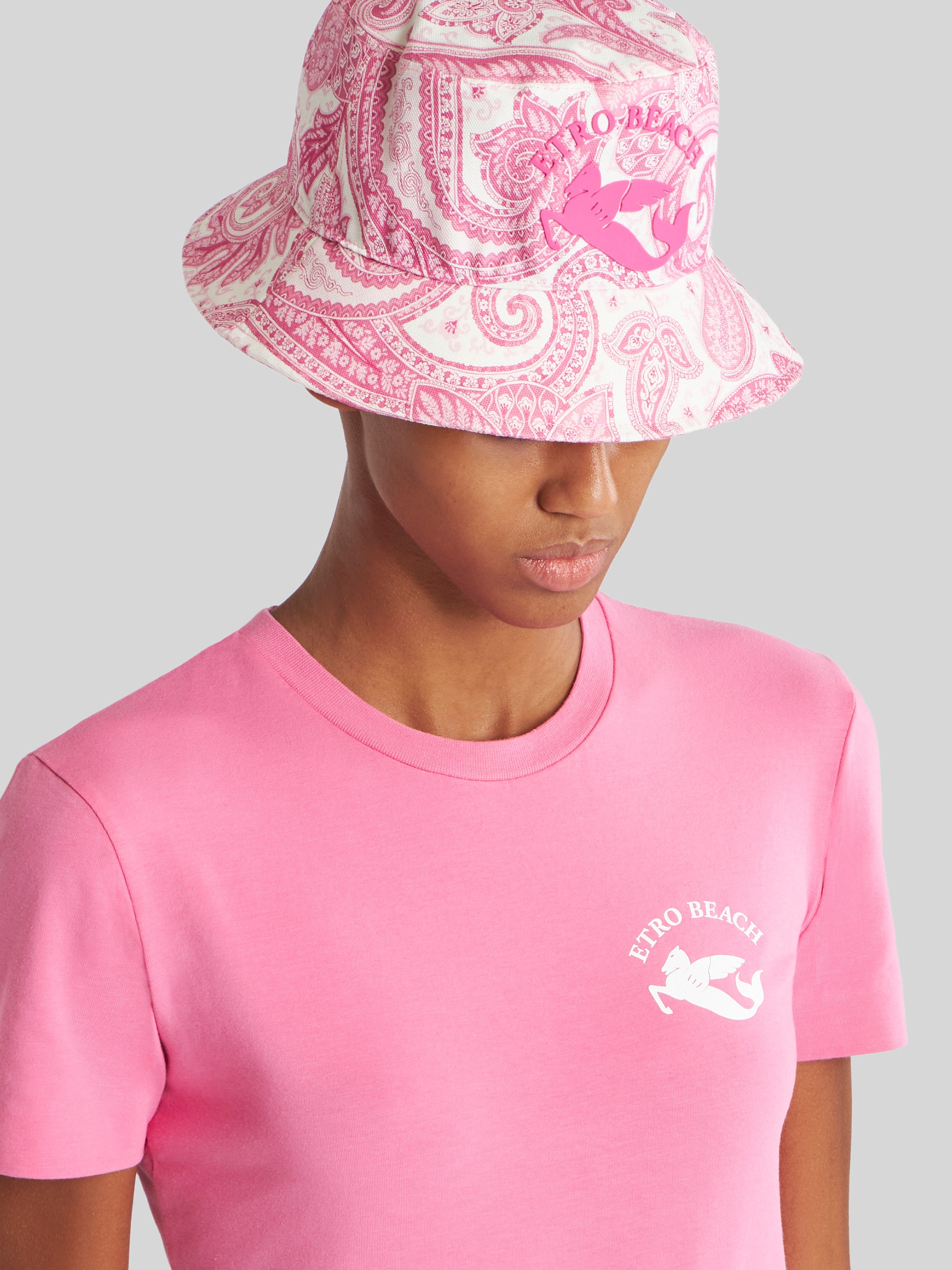 LIQUID PAISLEY BEACH BUCKET HAT - 2
