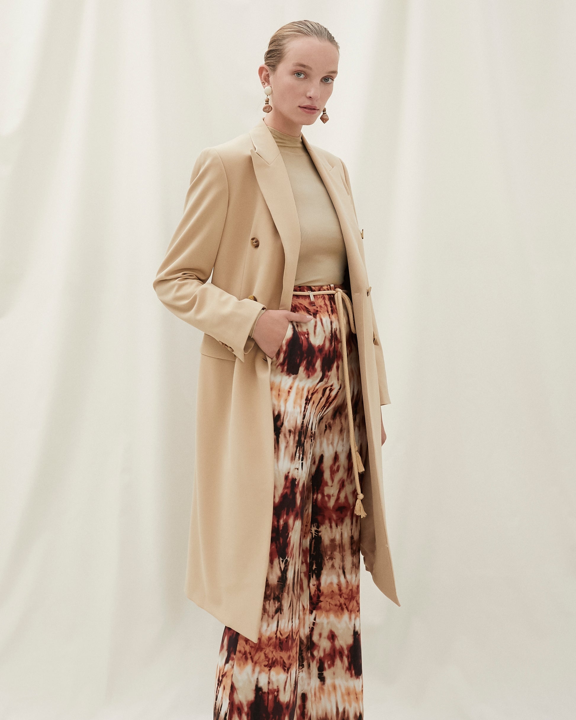 Elongated Blazer Coat - 3